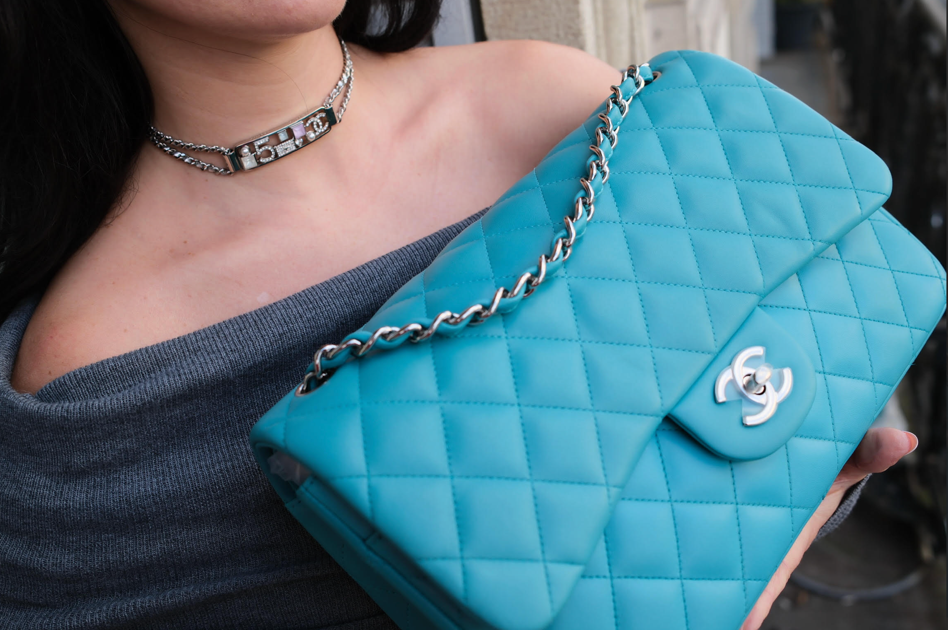 L’histoire du Chanel Timeless : pourquoi il reste indémodable