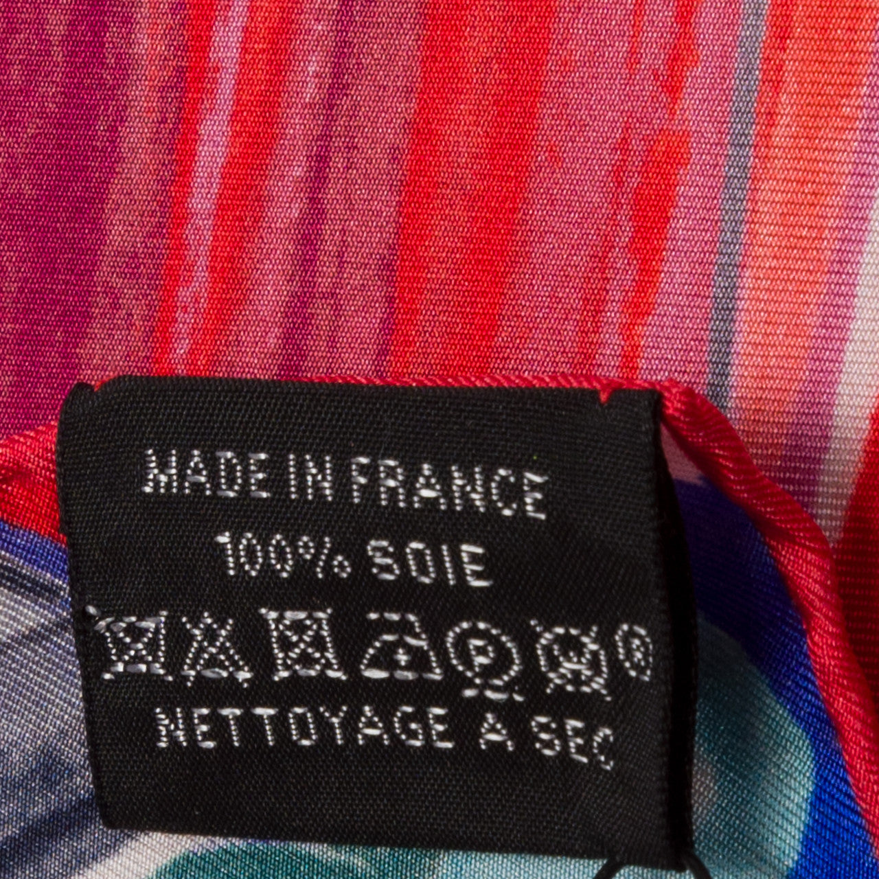 Accessoire HERMES Carre Geant silk 140 en Soie Orange - 100678