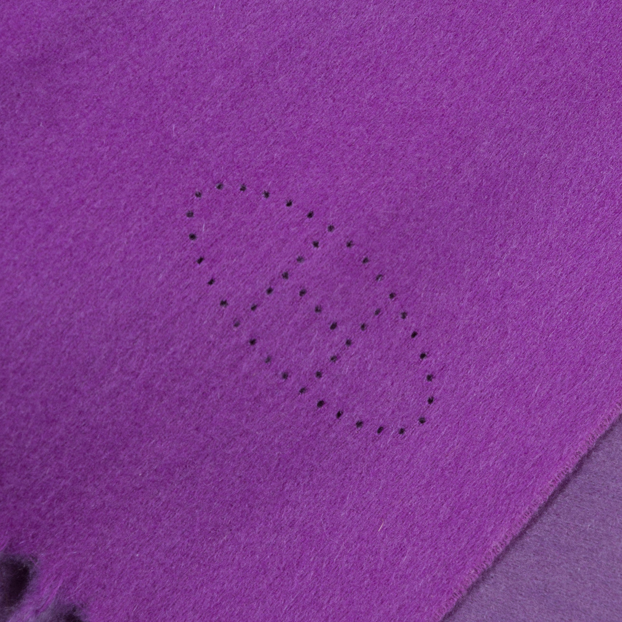 Accessoire HERMES en Cachemire Violet - 102255