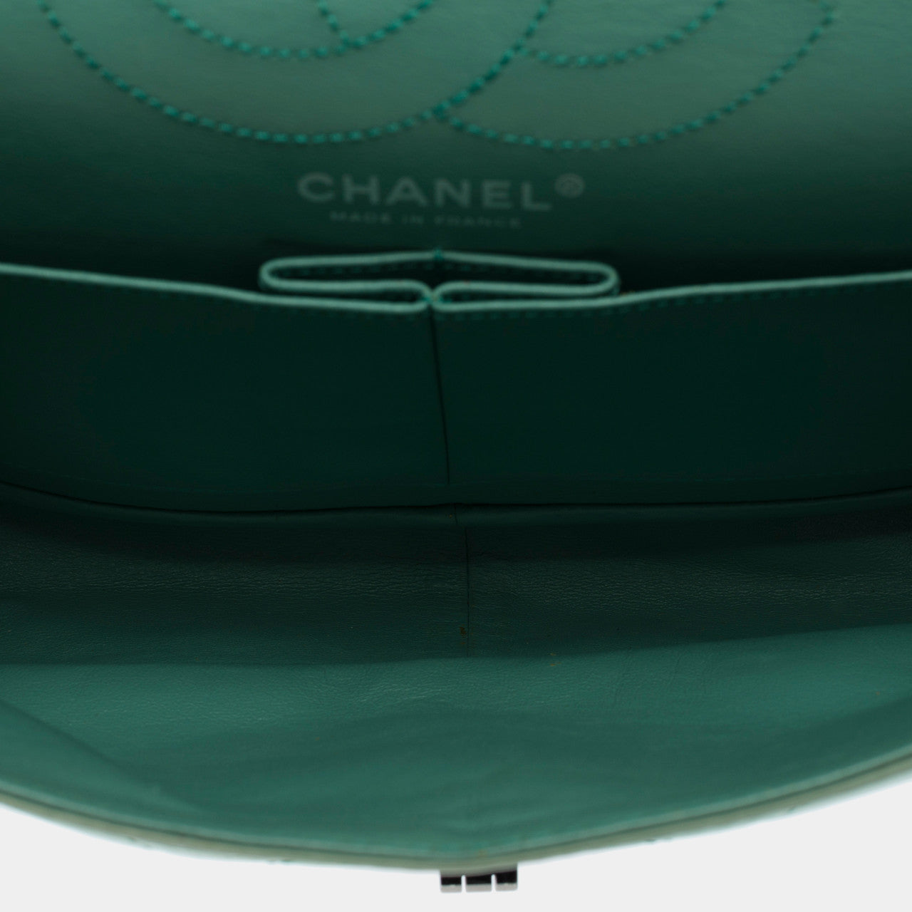 Sac CHANEL 2.55 en Cuir Vert - 102400