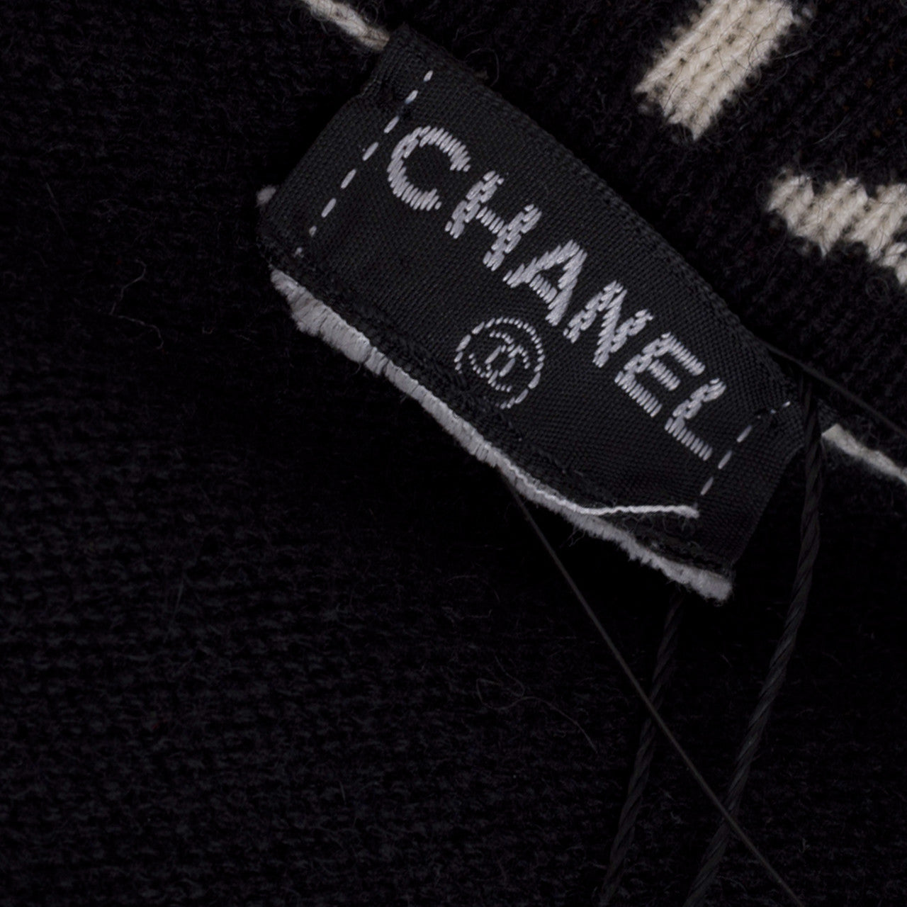 Vêtement CHANEL en Cachemire Noir - 102757