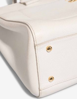 Sac CHANEL Neo Executive en Cuir Blanc - 102996