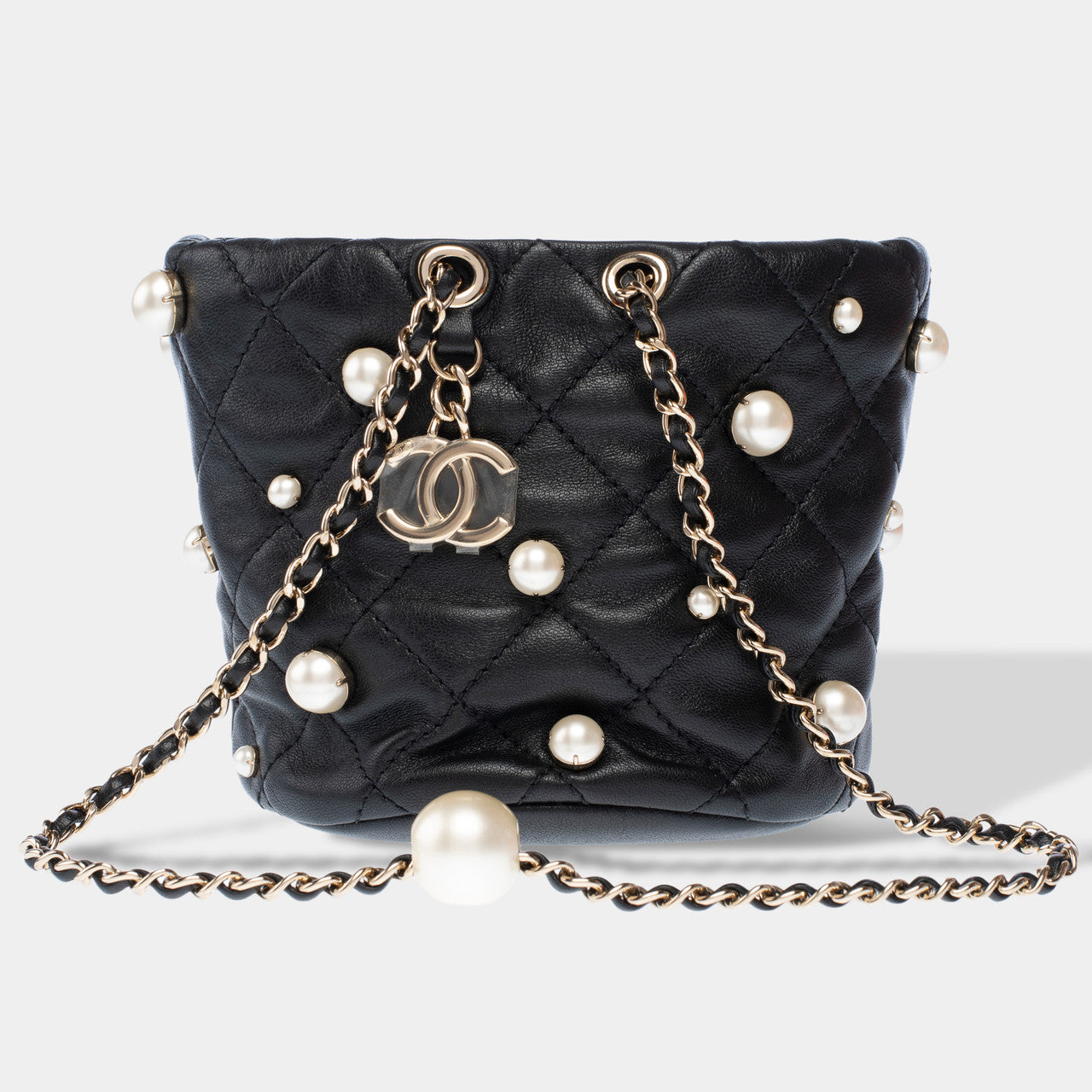 Sac CHANEL en Cuir Noir - 103107