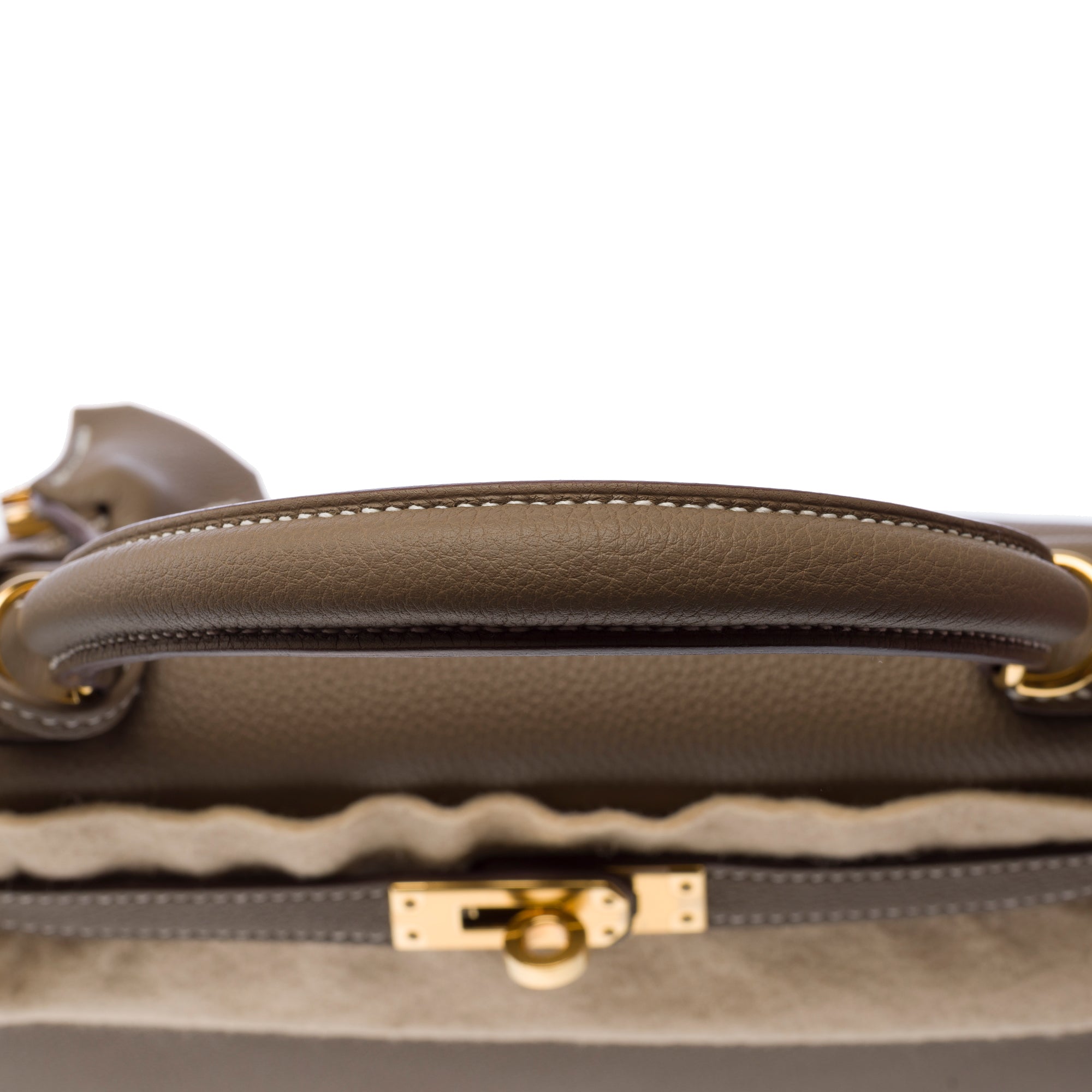 HERMES Kelly 25 Bag in Tufted Leather - 103178