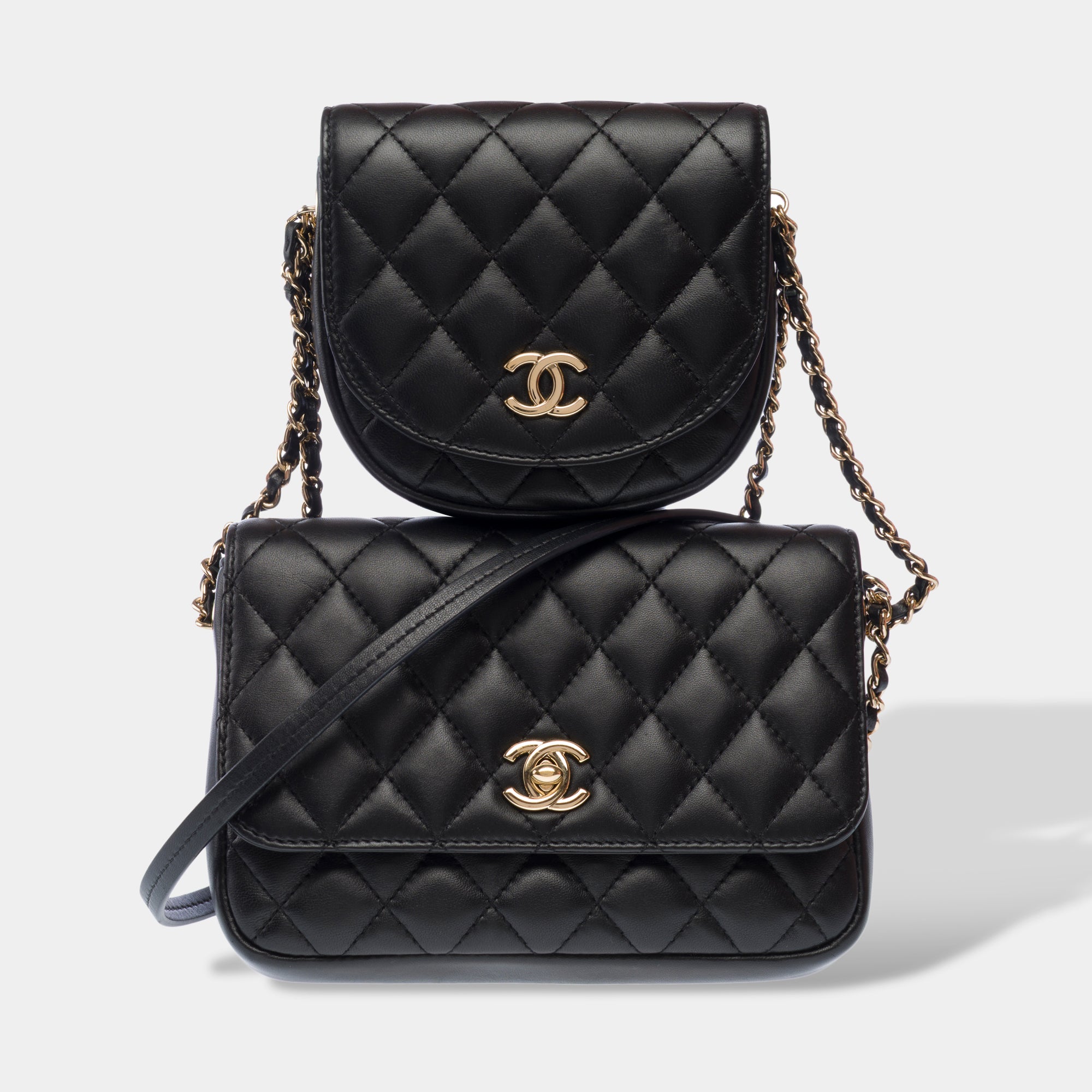Sac CHANEL Side Pack en Cuir Noir - 103216