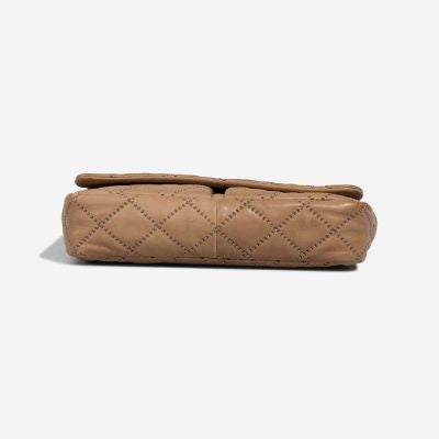 Sac CHANEL Timeless/Classique en Cuir Beige - 103232