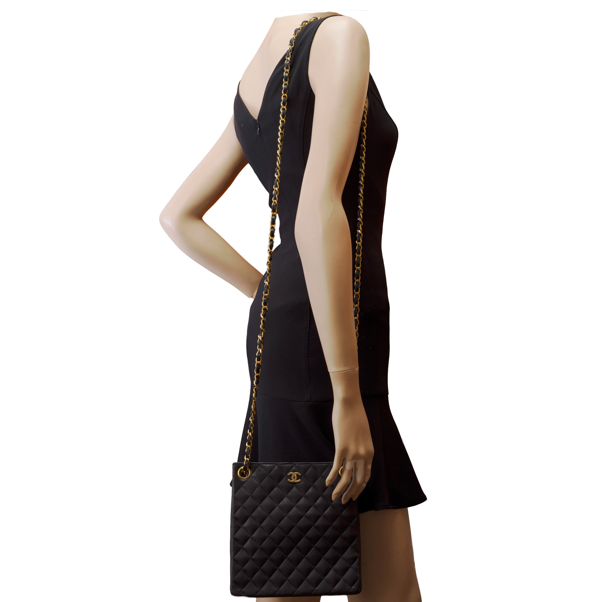 Sac CHANEL en Cuir Noir - 103456