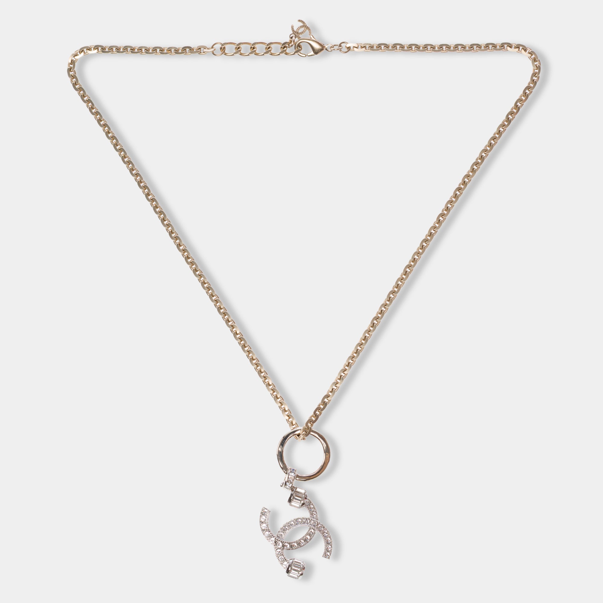 Bijoux CHANEL CC en Métal Doré - 103523