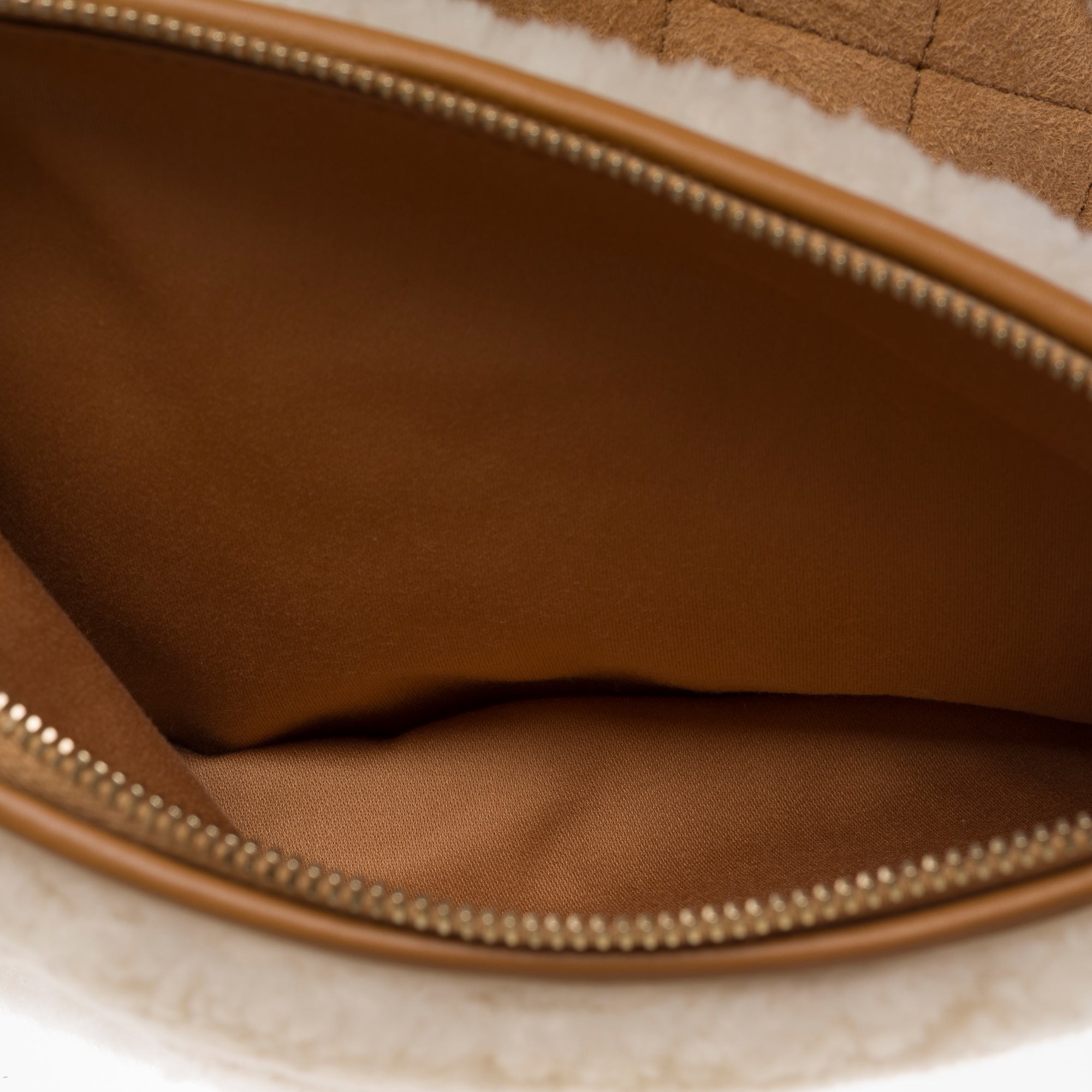 Sac CHANEL en Suède Beige - 103532