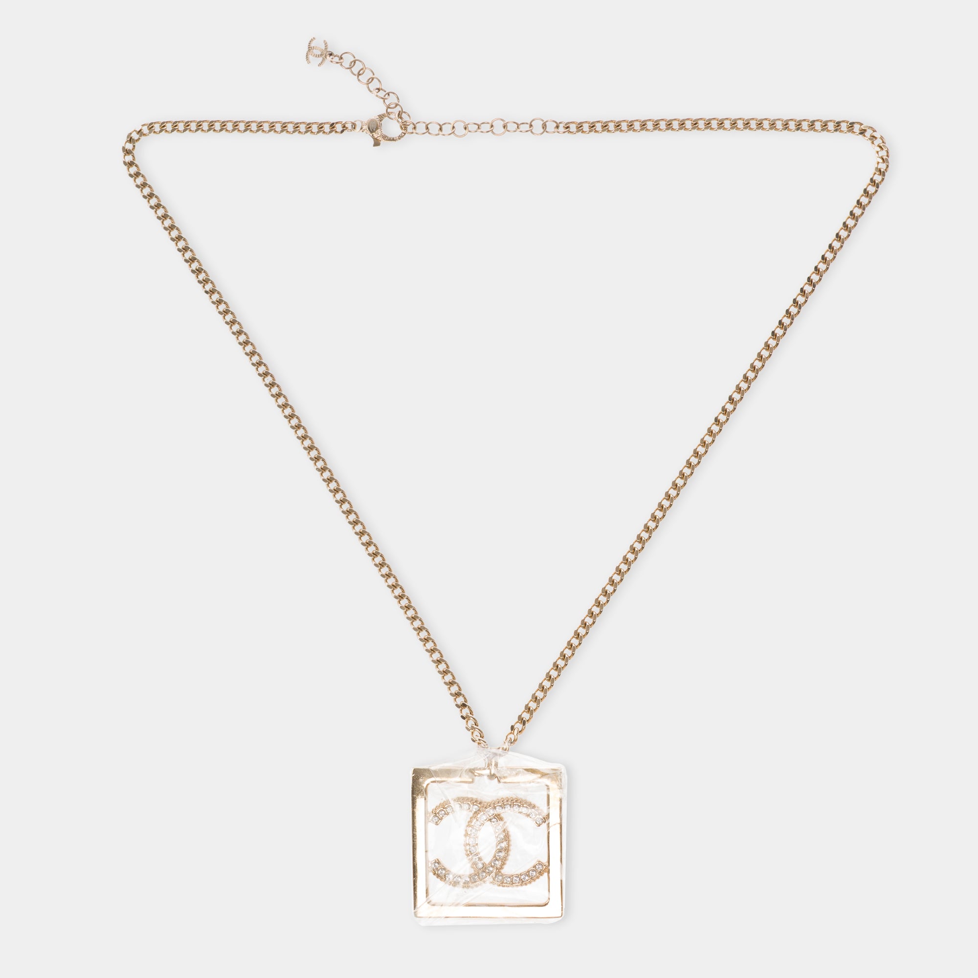 Bijoux CHANEL CC en Métal Doré - 103594