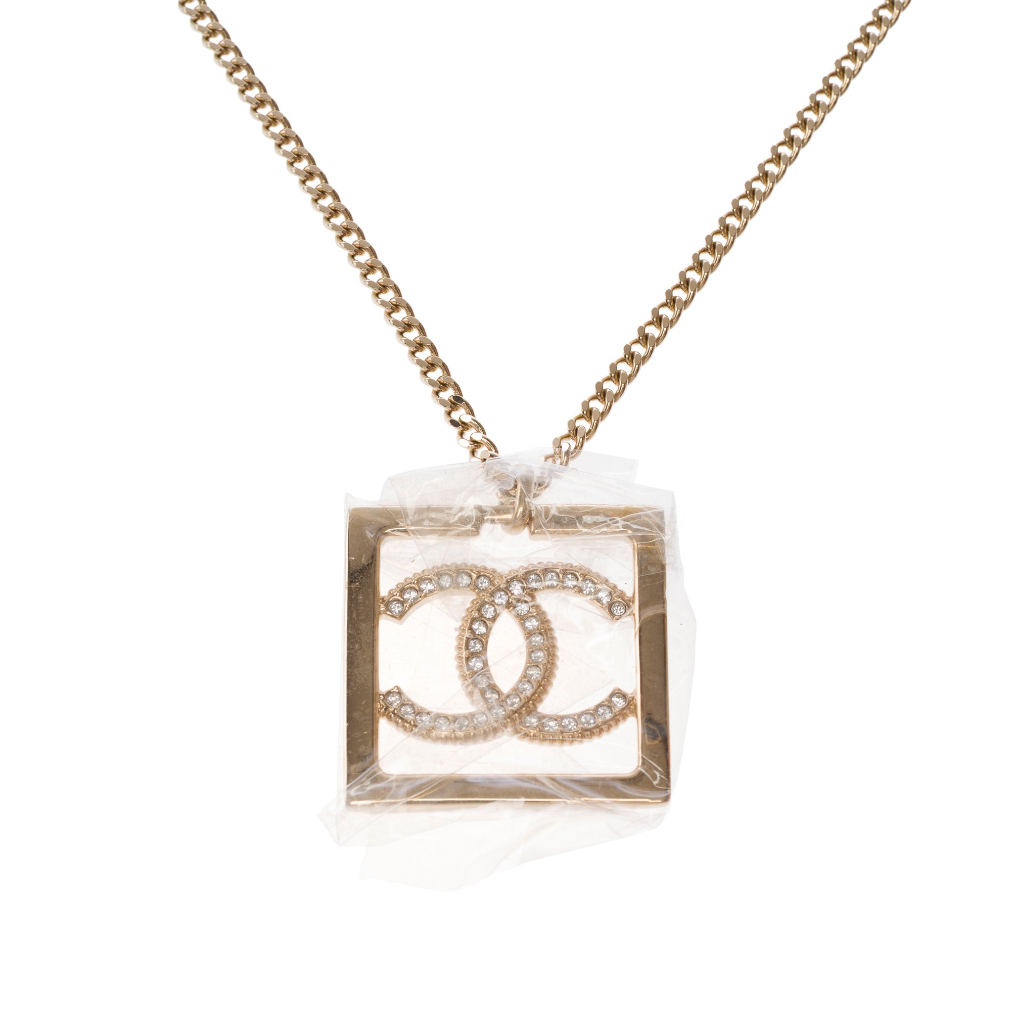 Bijoux CHANEL CC en Métal Doré - 103594