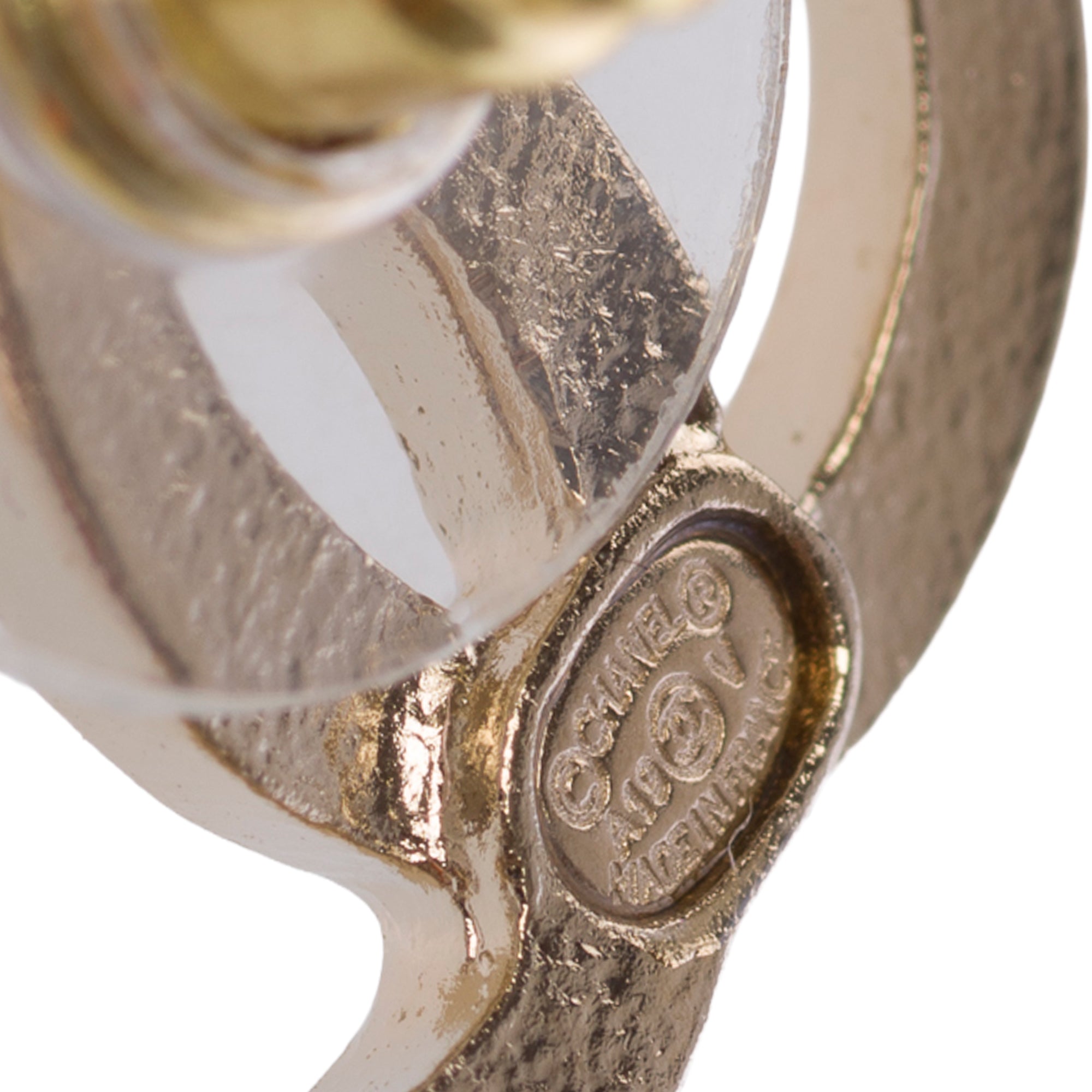 Bijoux CHANEL CC en Métal Doré - 103597