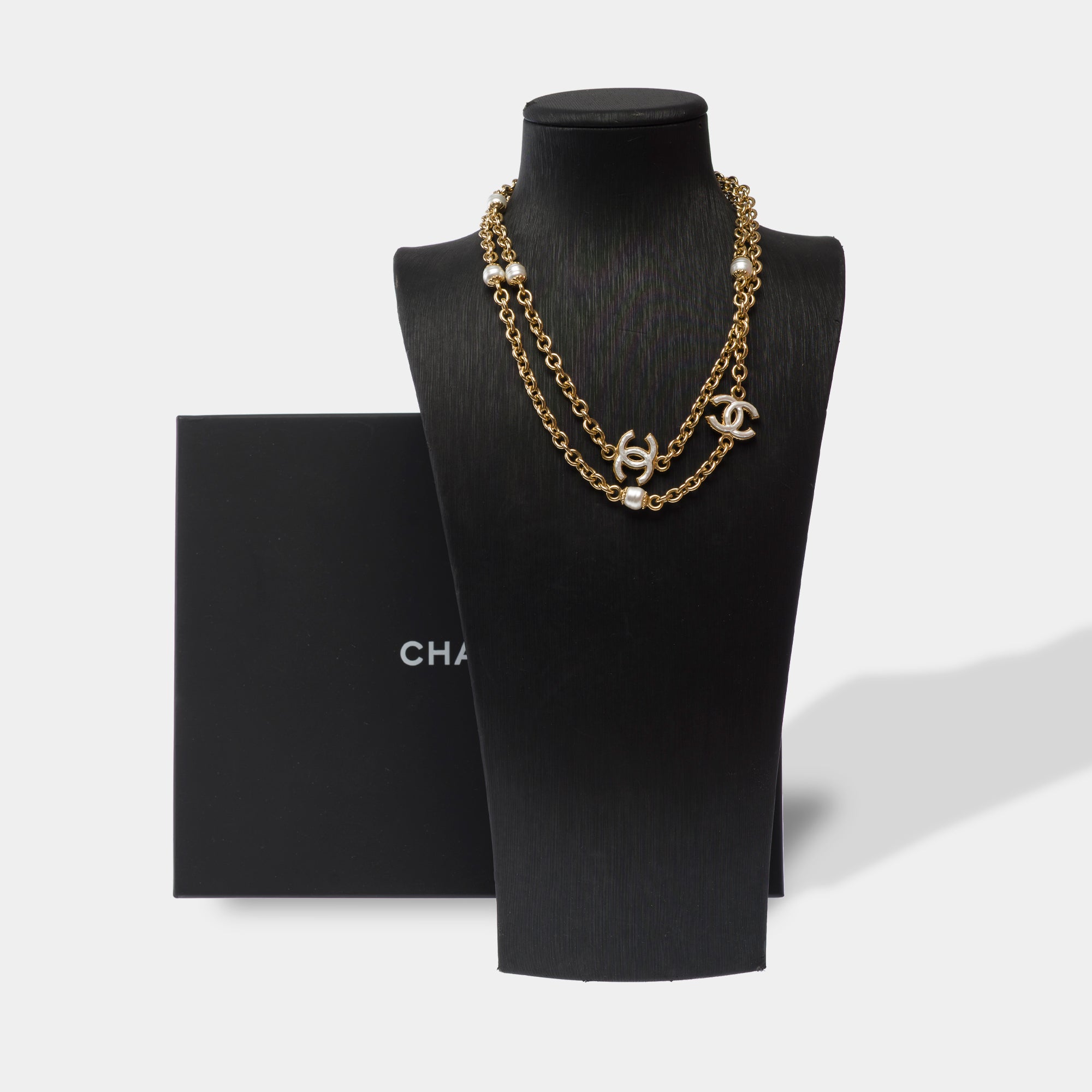 Bijoux CHANEL CC en Métal Doré - 103607
