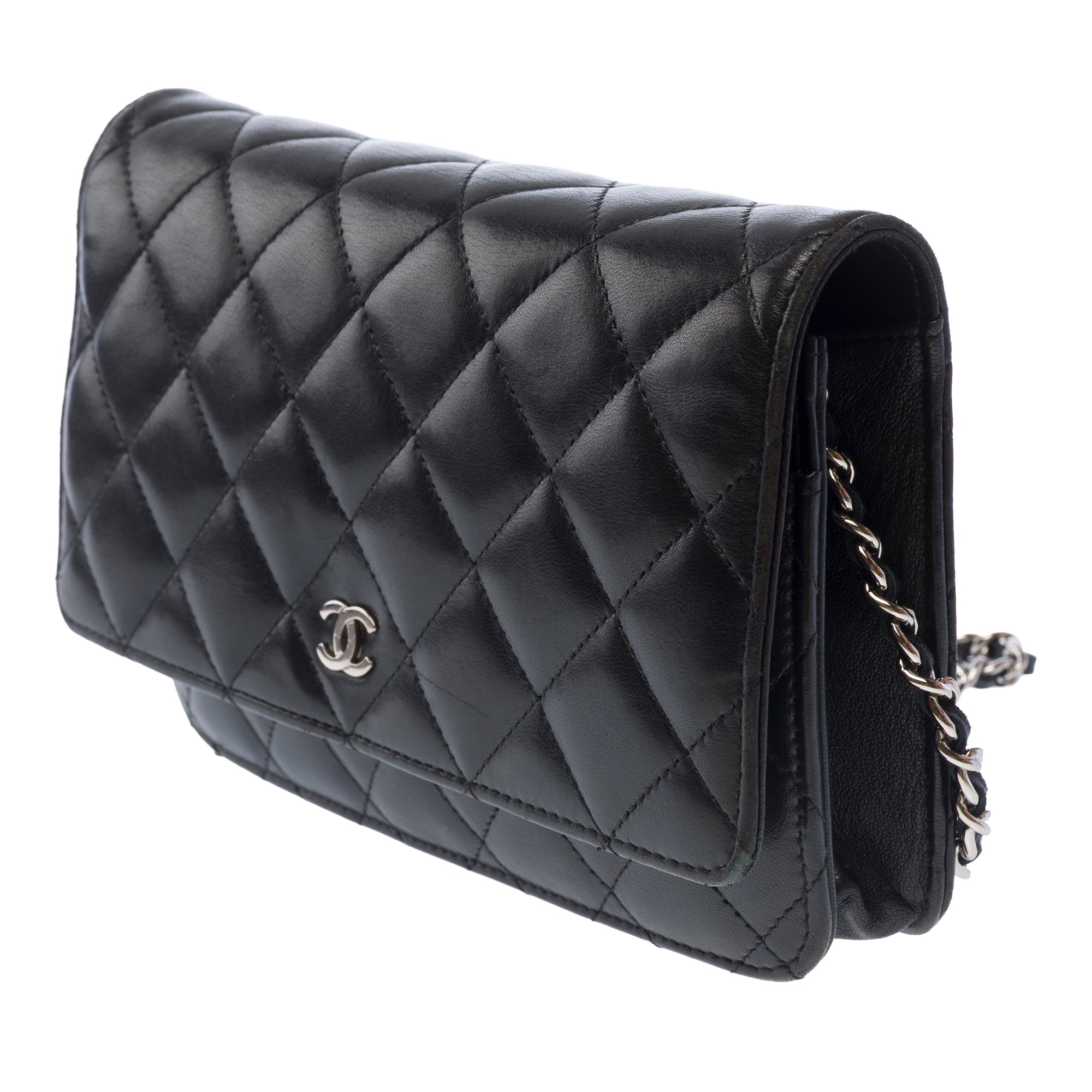 Sac CHANEL Wallet on Chain en Cuir Noir - 103722