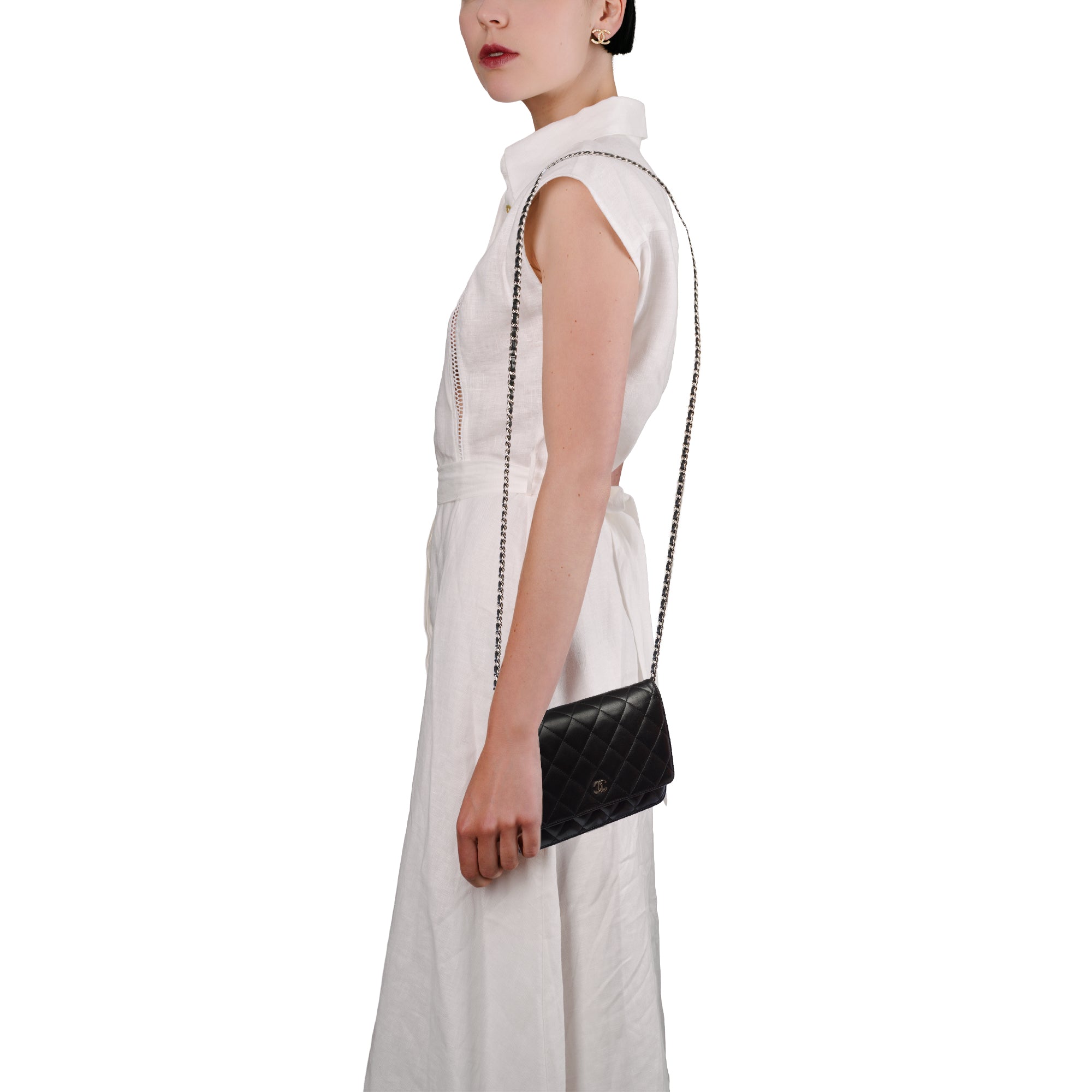 Sac CHANEL Wallet on Chain en Cuir Noir - 103737