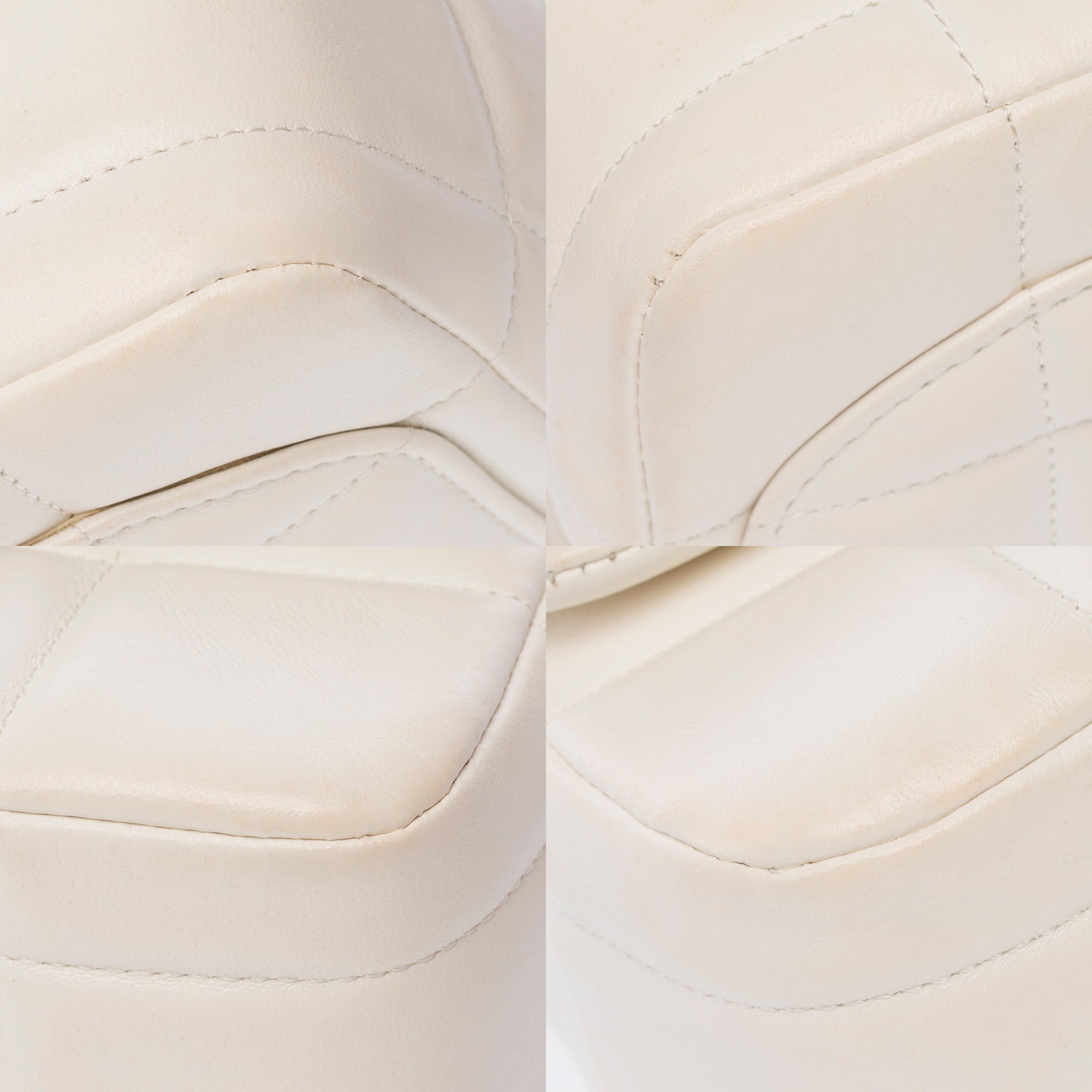 Sac CHANEL Timeless/Classique en Cuir Blanc - 103771