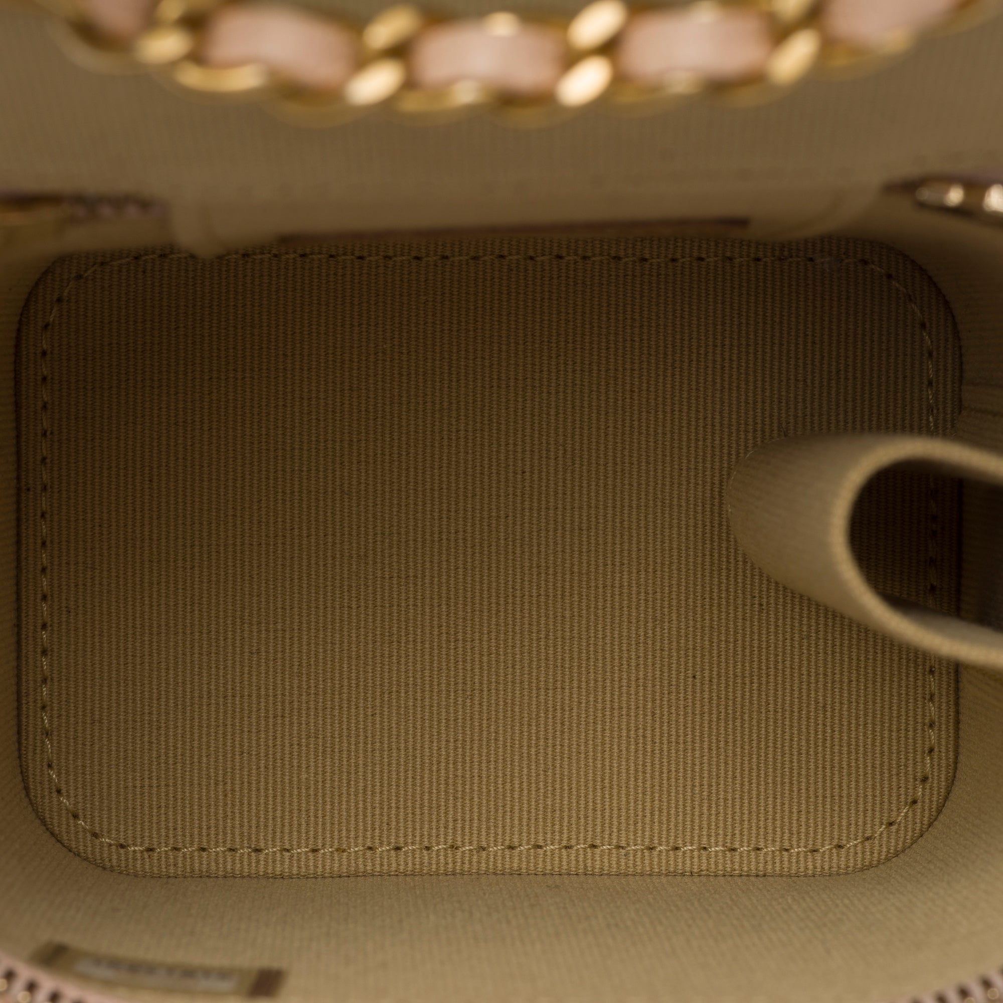 Sac CHANEL Vanity en Cuir Rose - 103784