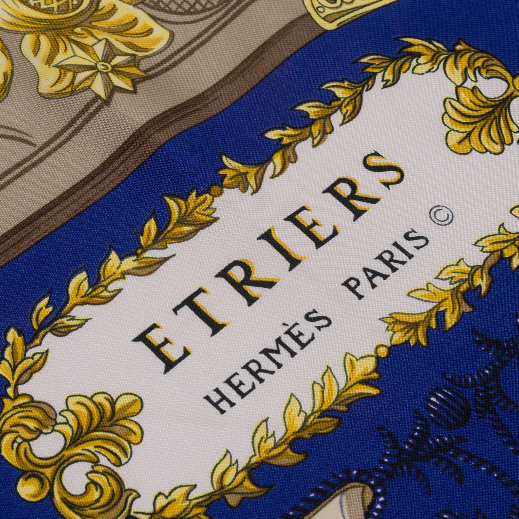 Accessoire HERMES en Soie Bleu - 103822