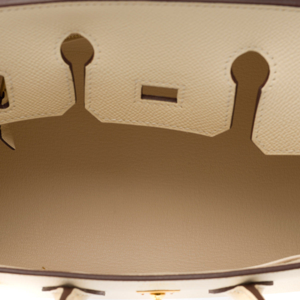 HERMES Birkin 25 bag in Beige Leather - 102827