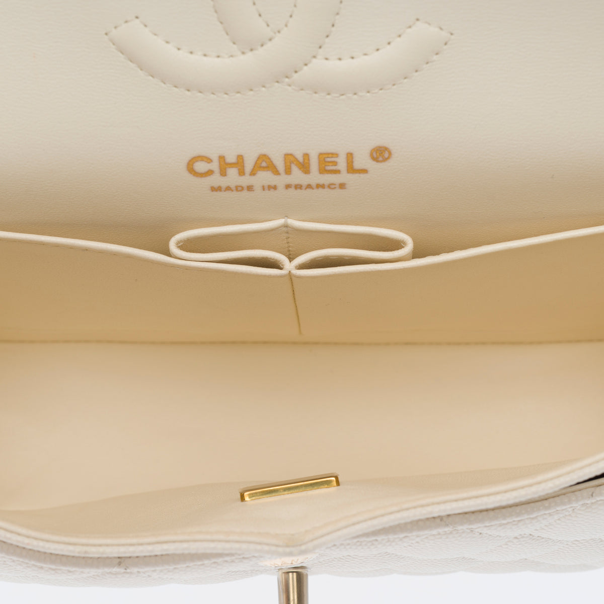 Sac CHANEL Timeless/Classique en Cuir Blanc - 104050