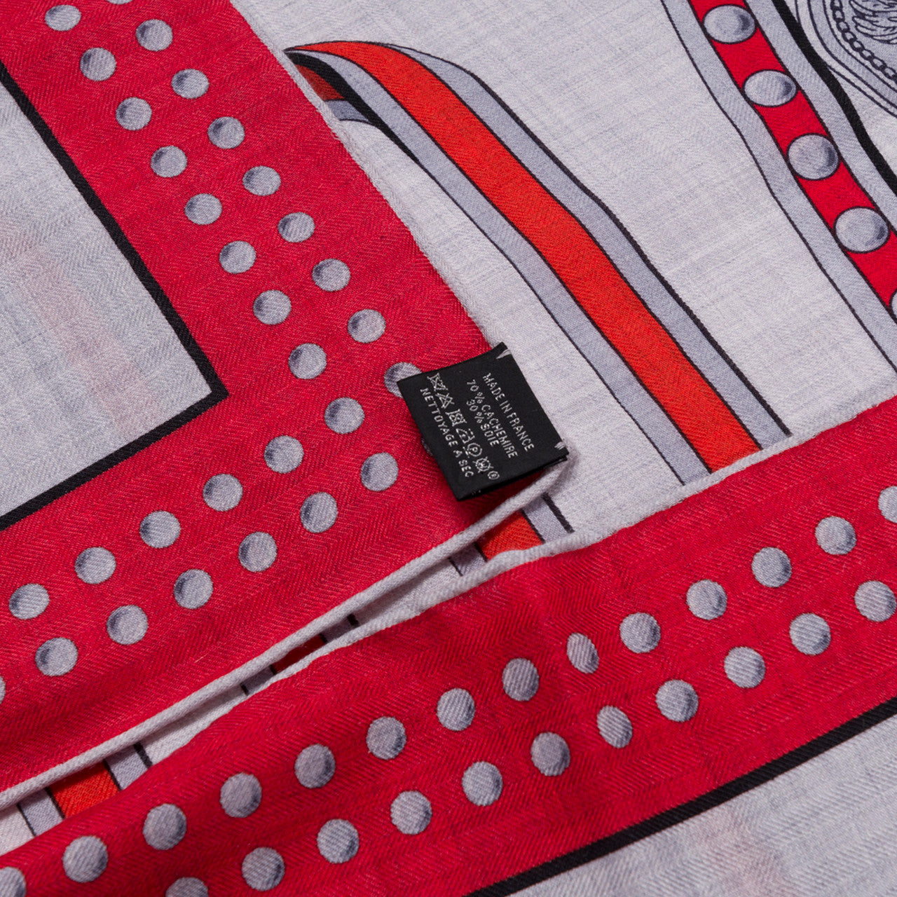 Accessoire HERMES Chale 140 en Cachemire Rouge - 100407