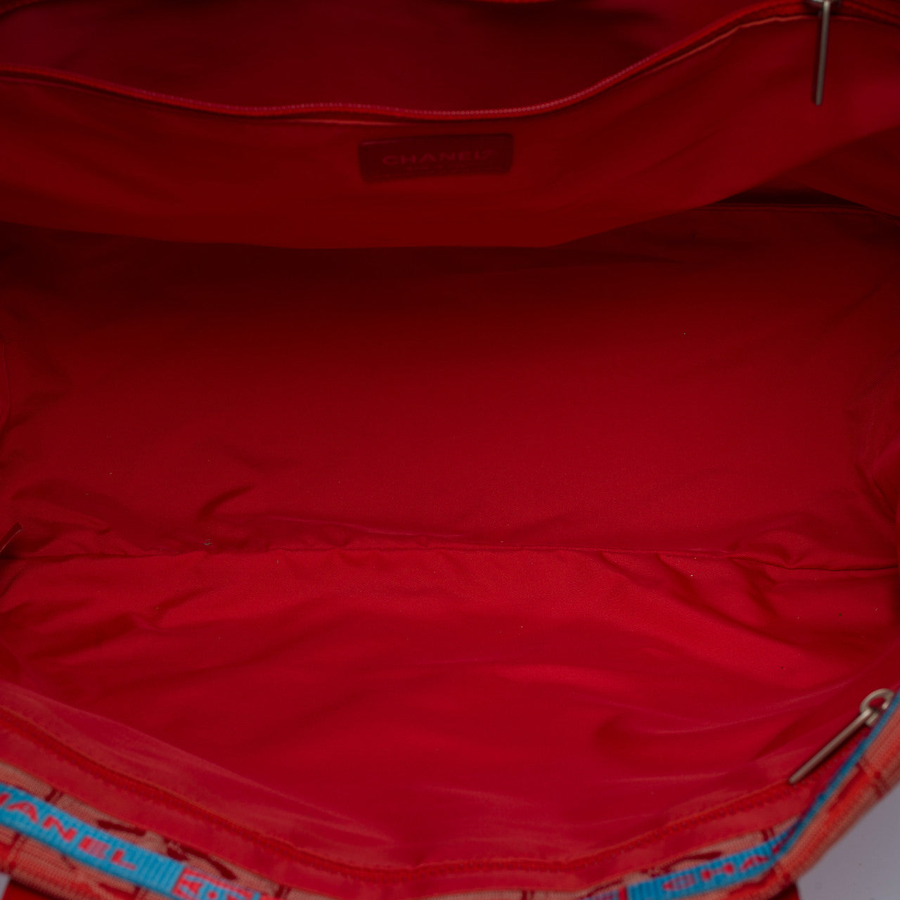 SAC CABAS CHANEL NEW TRAVEL LINE EN NYLON ROUGE -100734