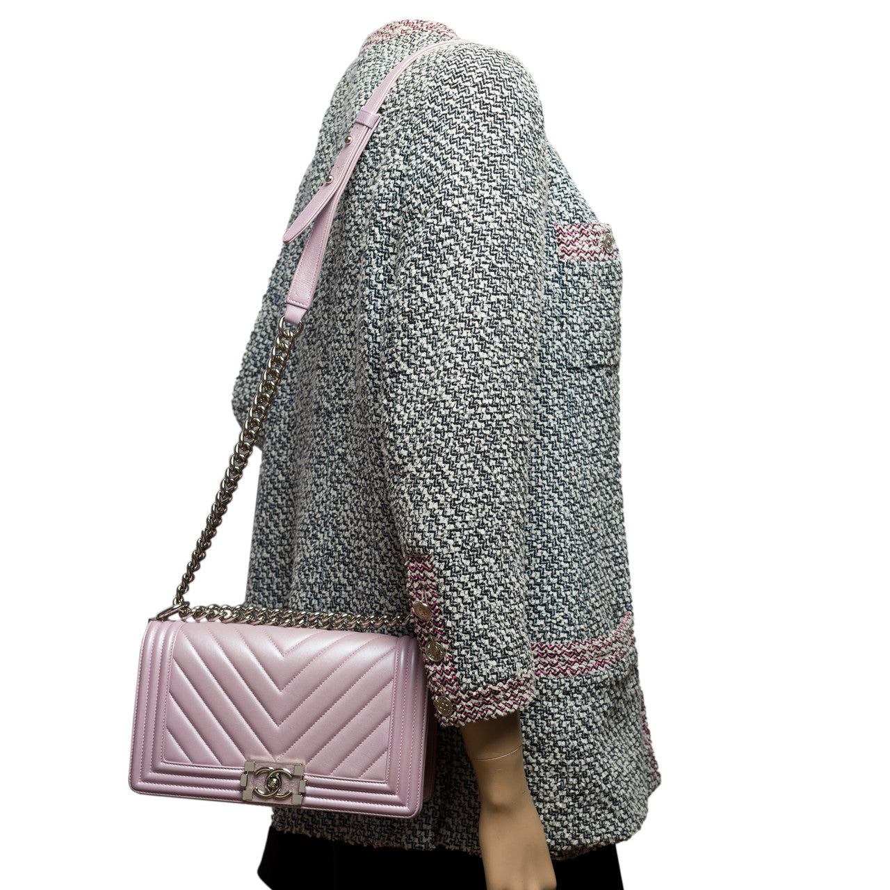 Sac CHANEL Boy en Cuir Violet - 101036
