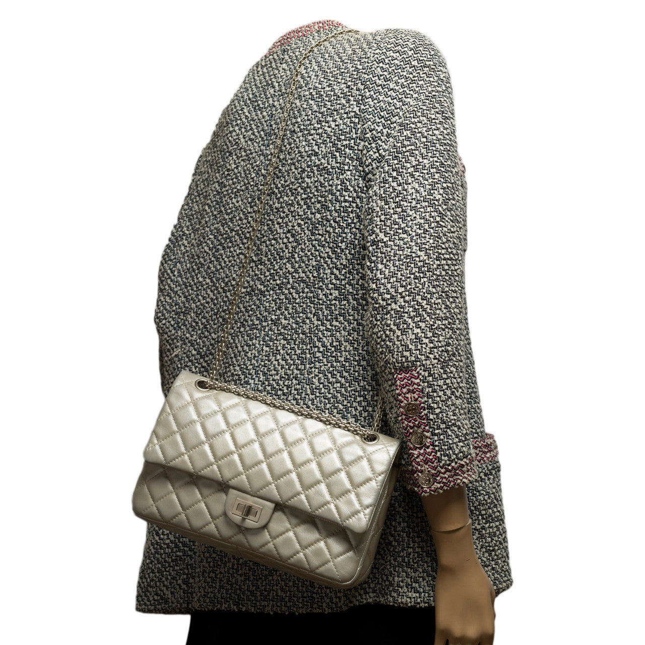 Sac CHANEL 2.55 en Cuir Argent - 100179