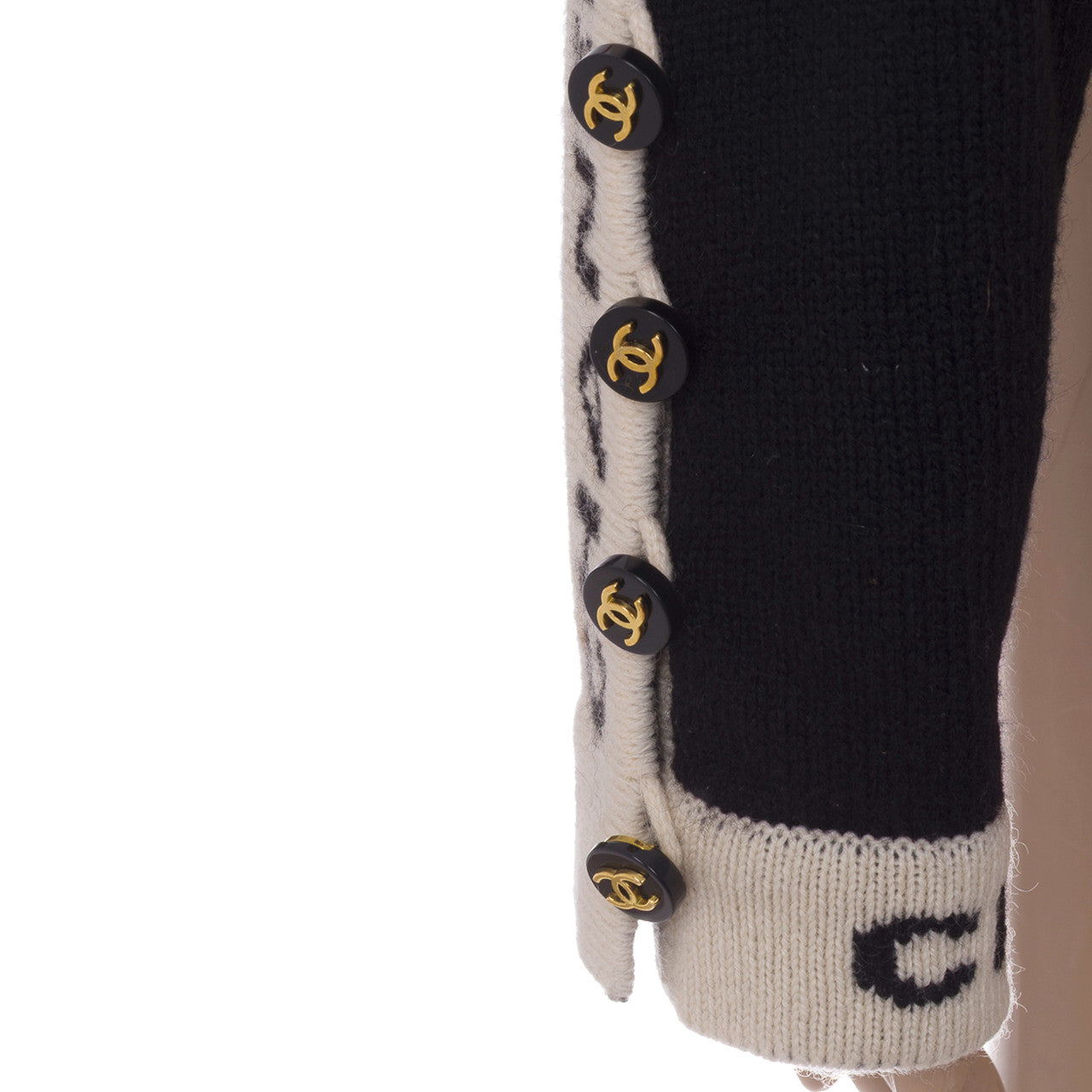Vêtement CHANEL en Cachemire Noir - 102757