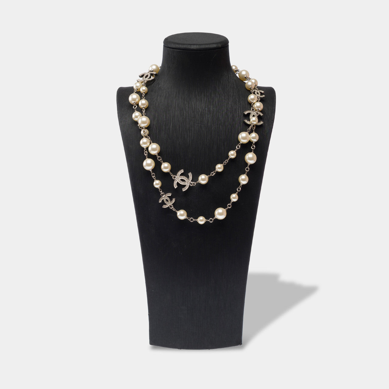 Bijoux CHANEL CC en Perle Blanc - 103170