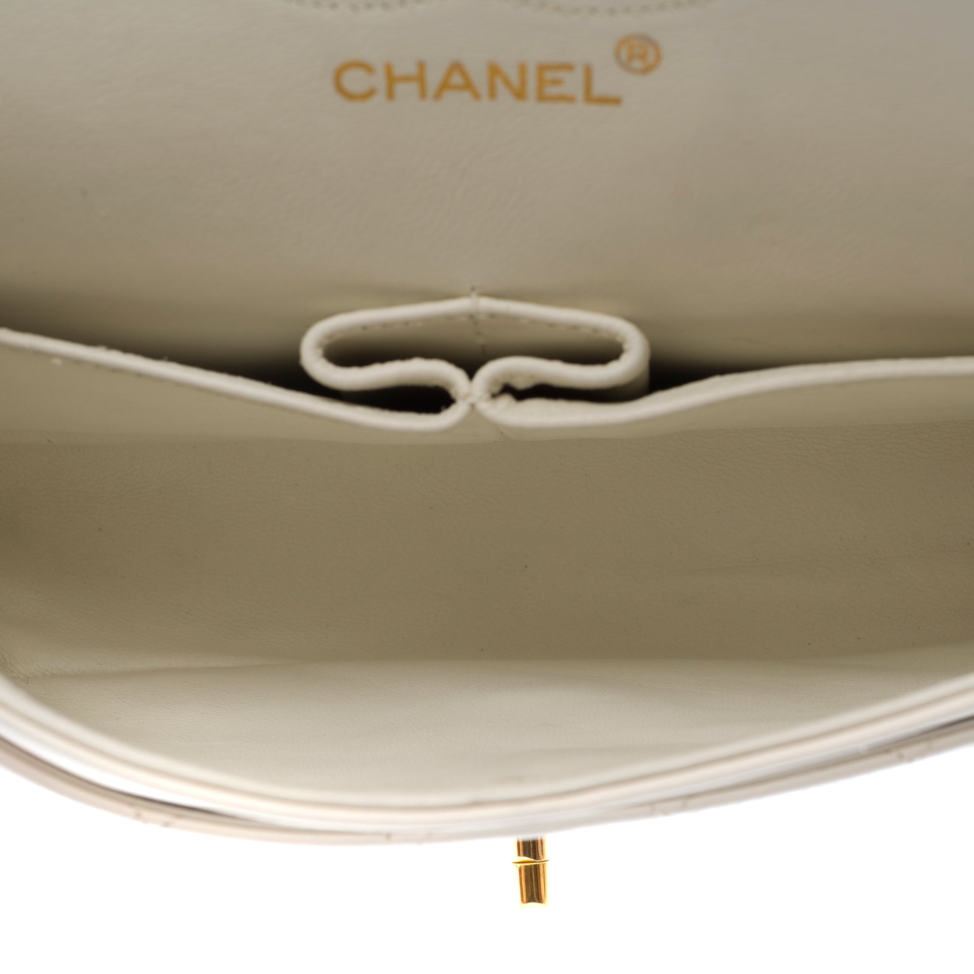 Sac CHANEL Timeless/Classique en Cuir Blanc - 103057