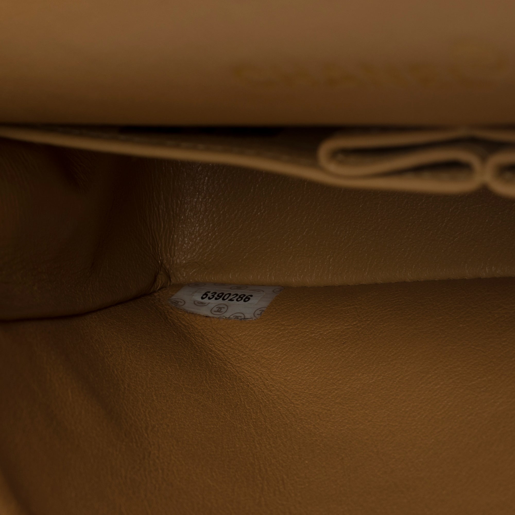 Sac CHANEL Timeless/Classique en Cuir Beige - 103204