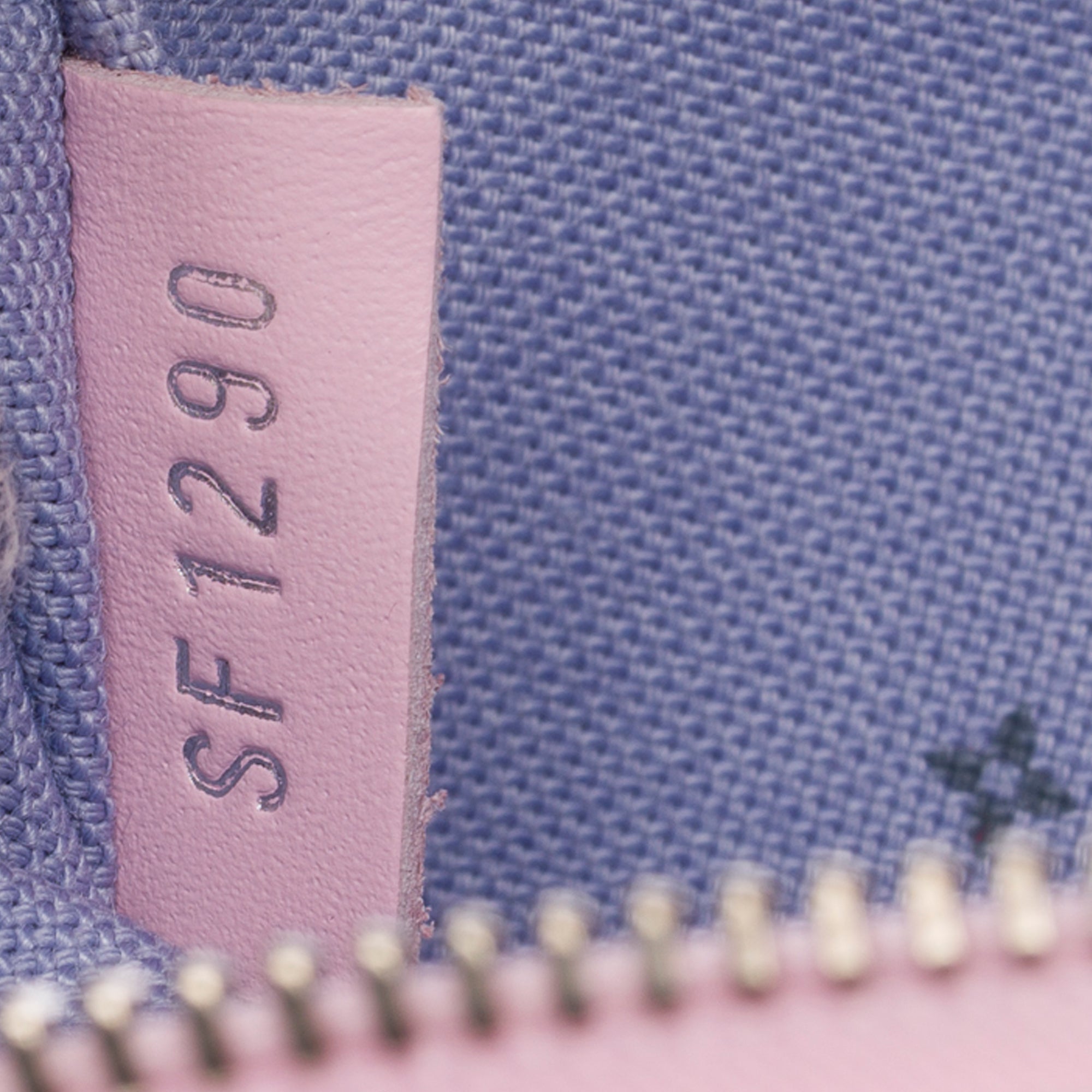Accessoire LOUIS VUITTON en Toile Rose - 103254