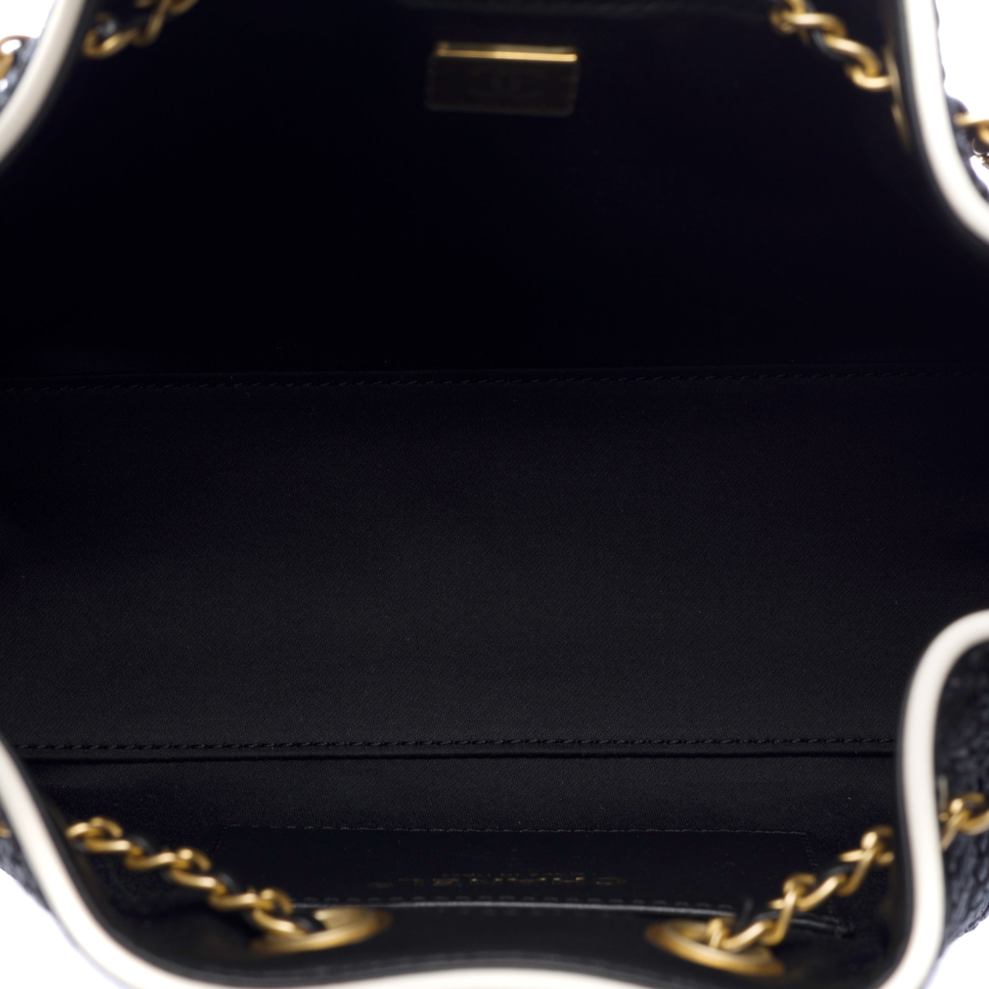 Sac CHANEL en Osier Noir - 103277
