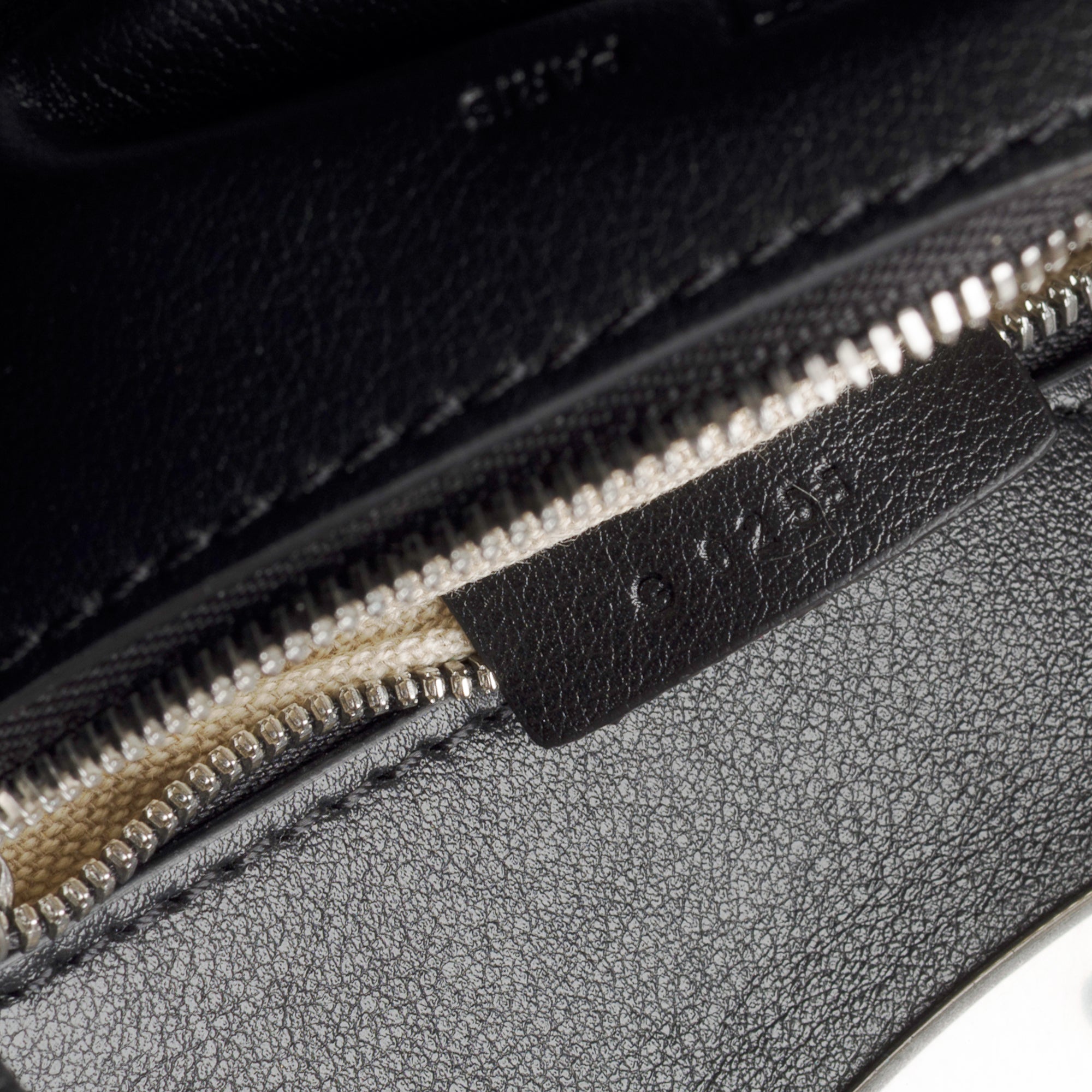 Sac NON SIGNE / UNSIGNED en Cuir Noir - 103433