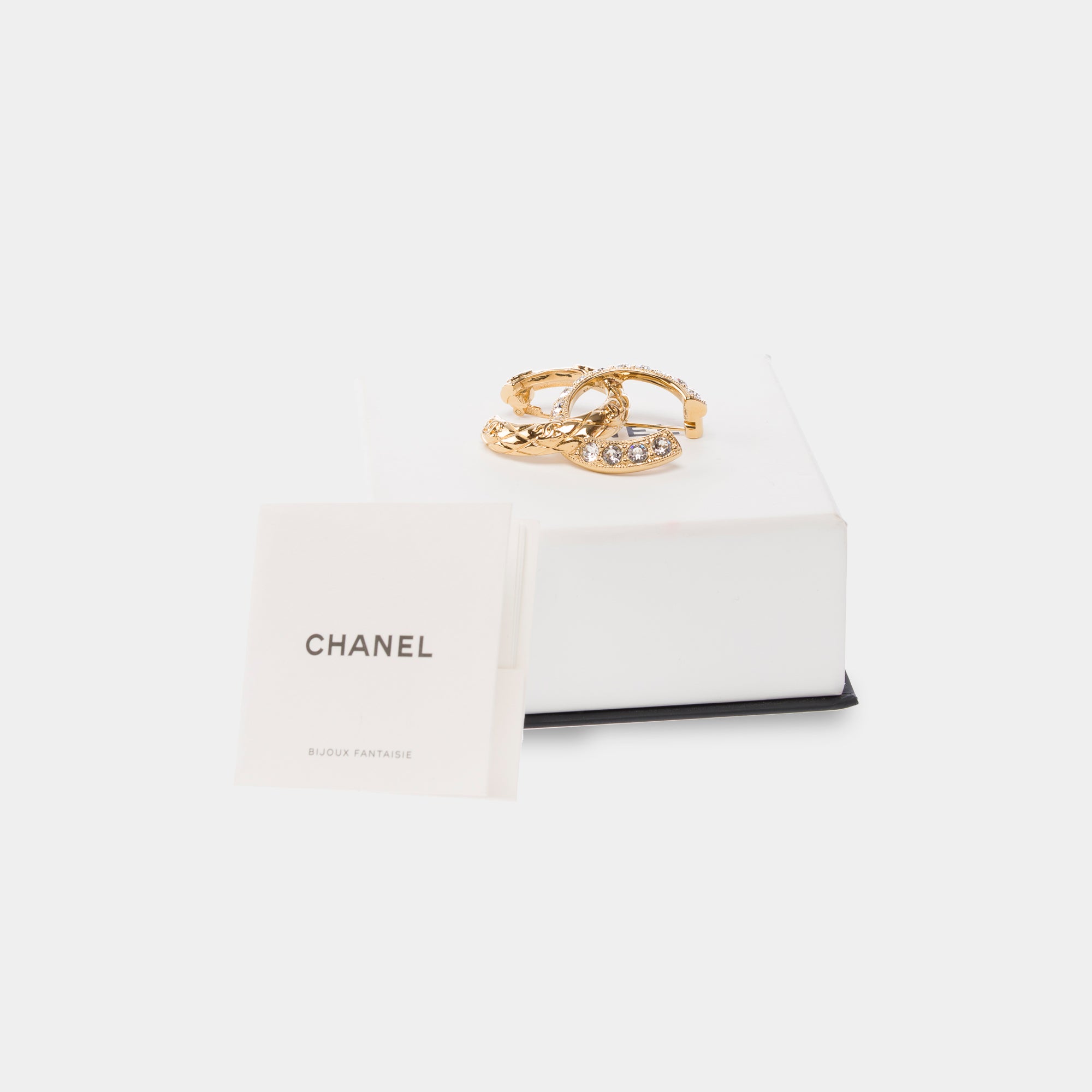 Bijoux CHANEL CC en Métal Doré - 103474