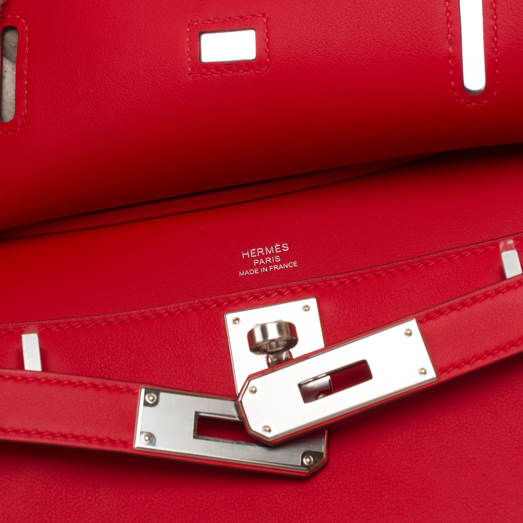Sac HERMES Jypsiere en Cuir Rouge - 103552