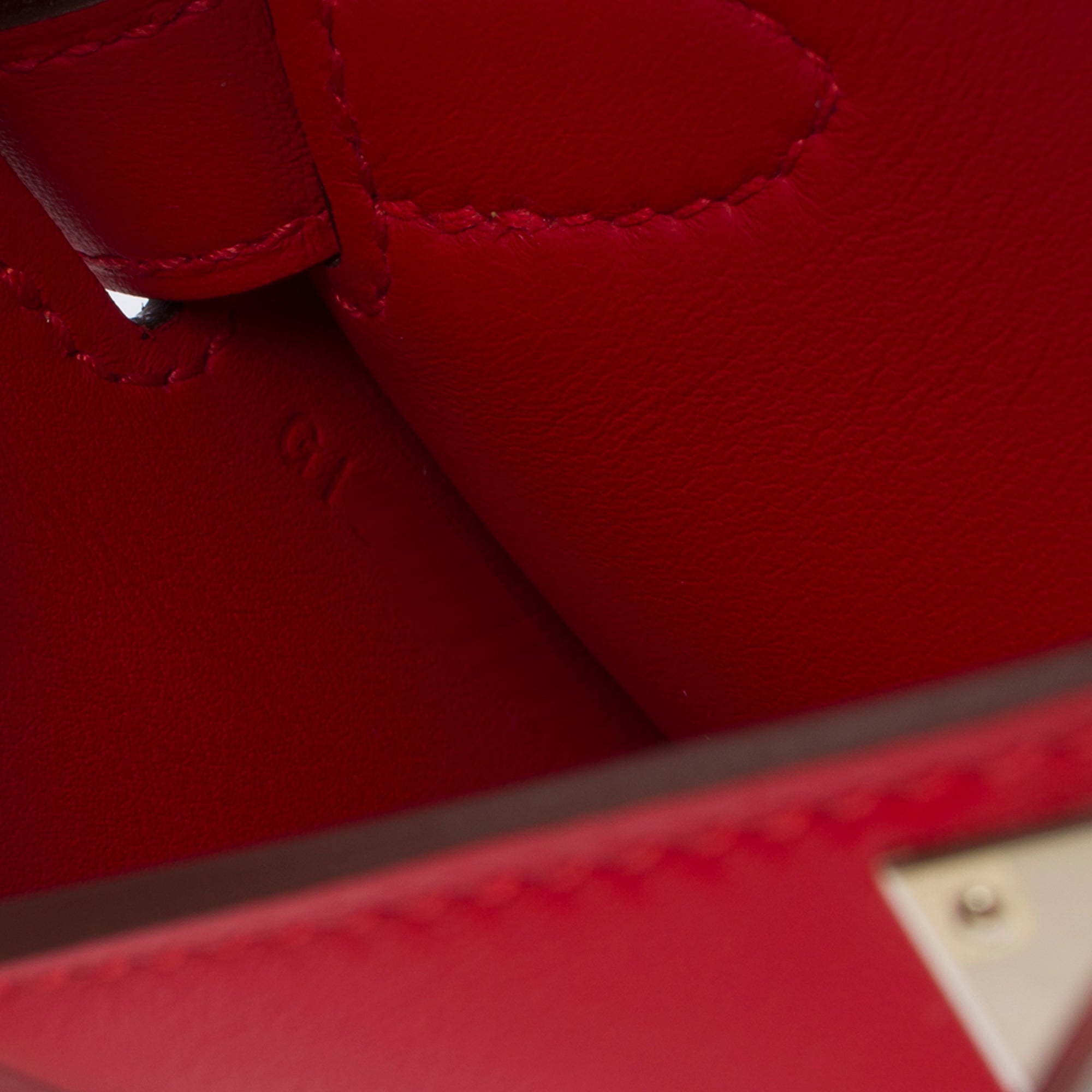 Sac HERMES Jypsiere en Cuir Rouge - 103552