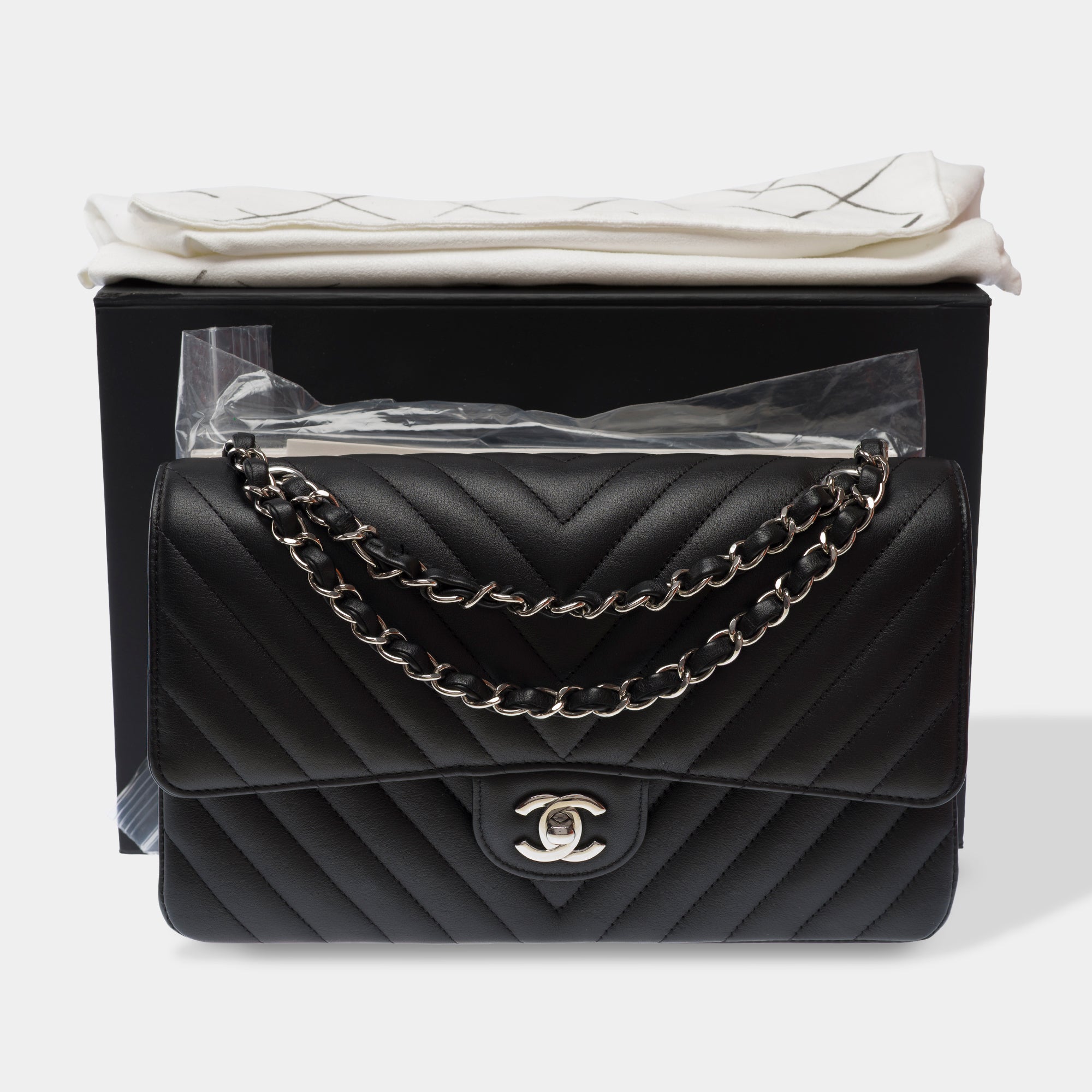 Sac CHANEL Timeless/Classique en Cuir Noir - 103570
