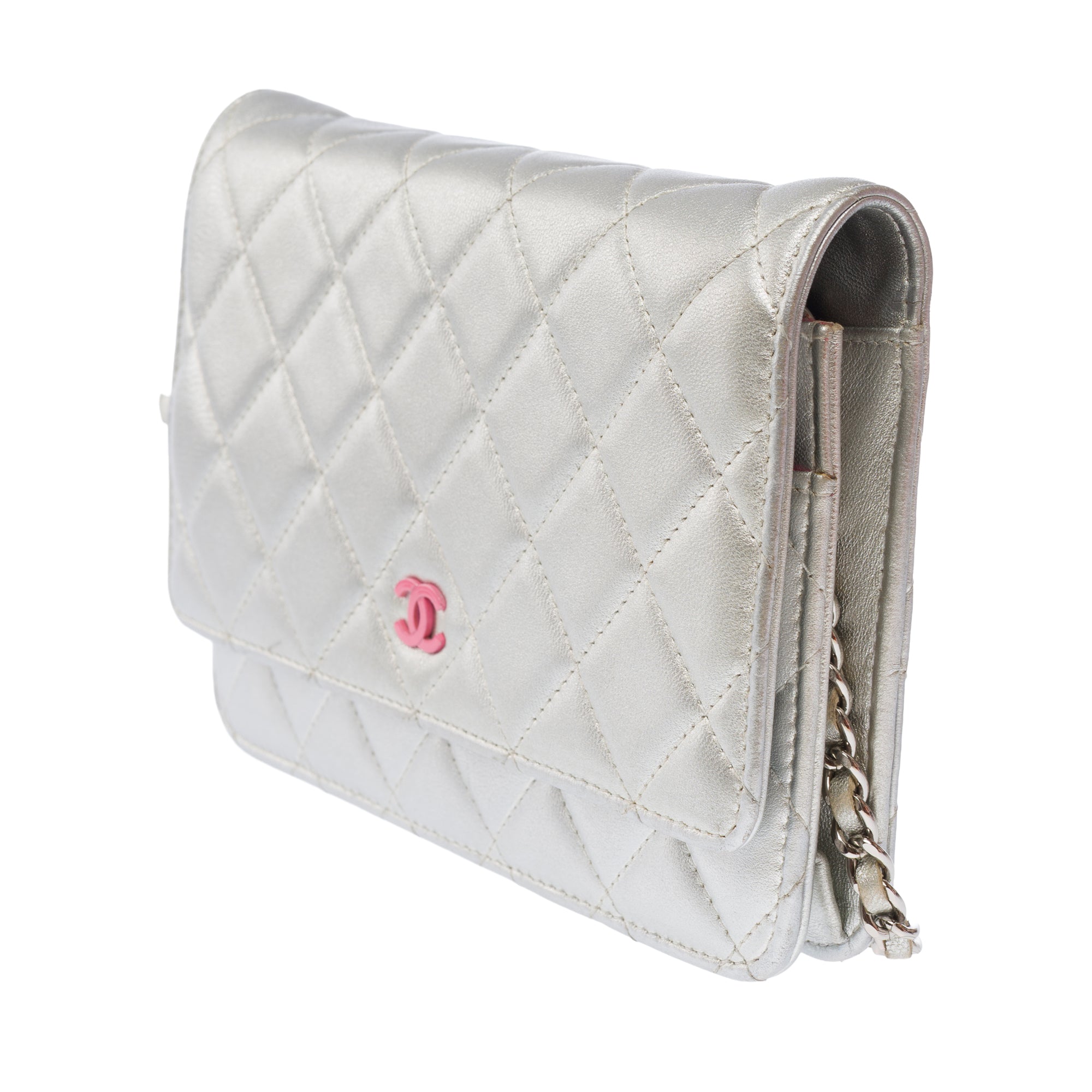 Sac CHANEL Wallet on Chain en Cuir Argent - 103566