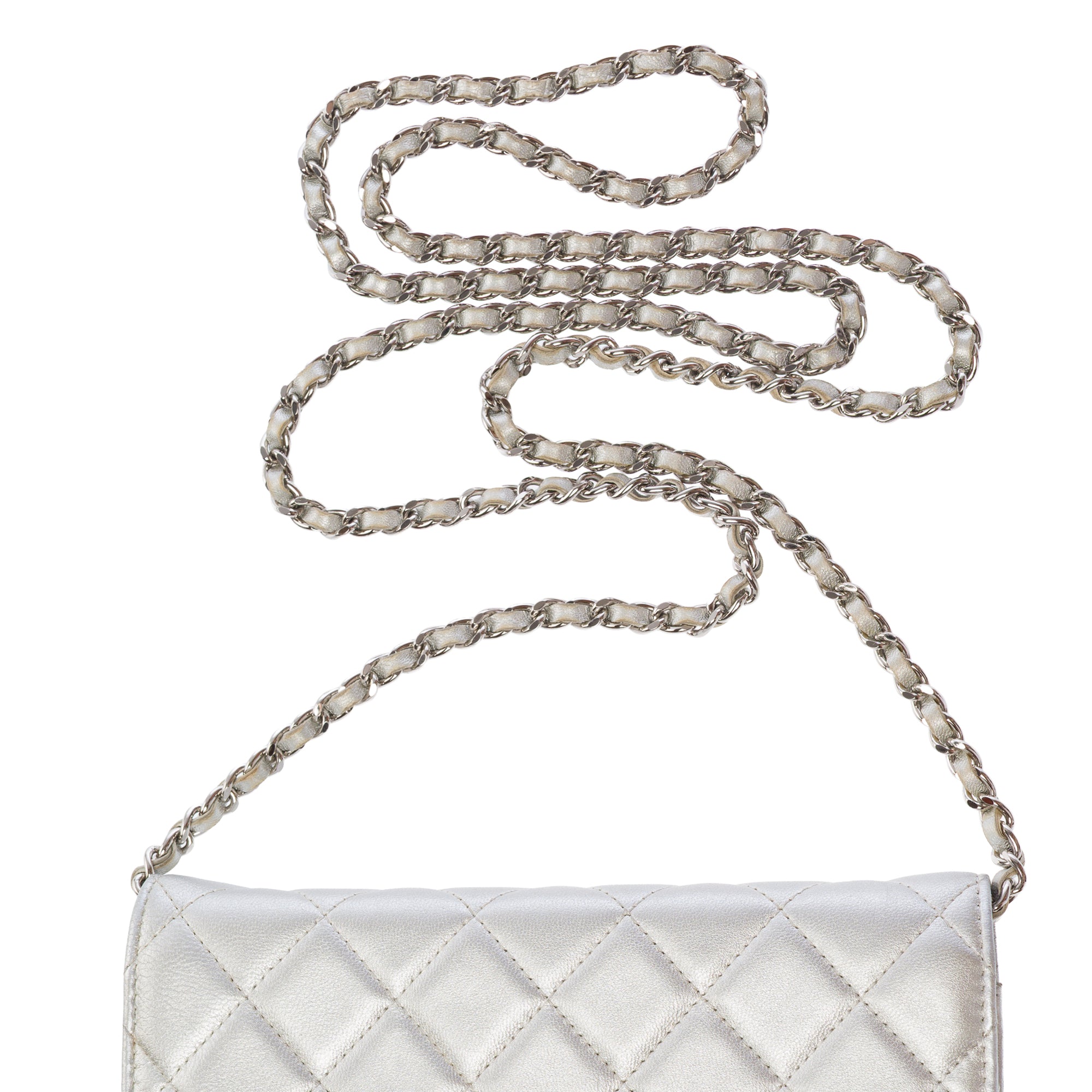 Sac CHANEL Wallet on Chain en Cuir Argent - 103566