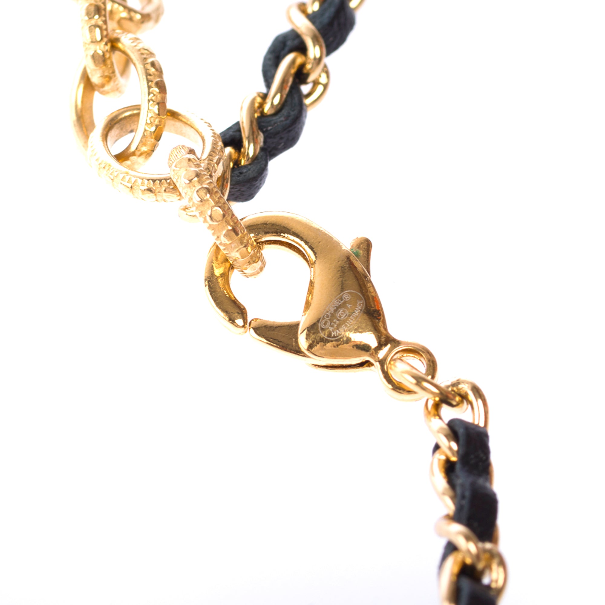Bijoux CHANEL CC en Métal Doré - 103593