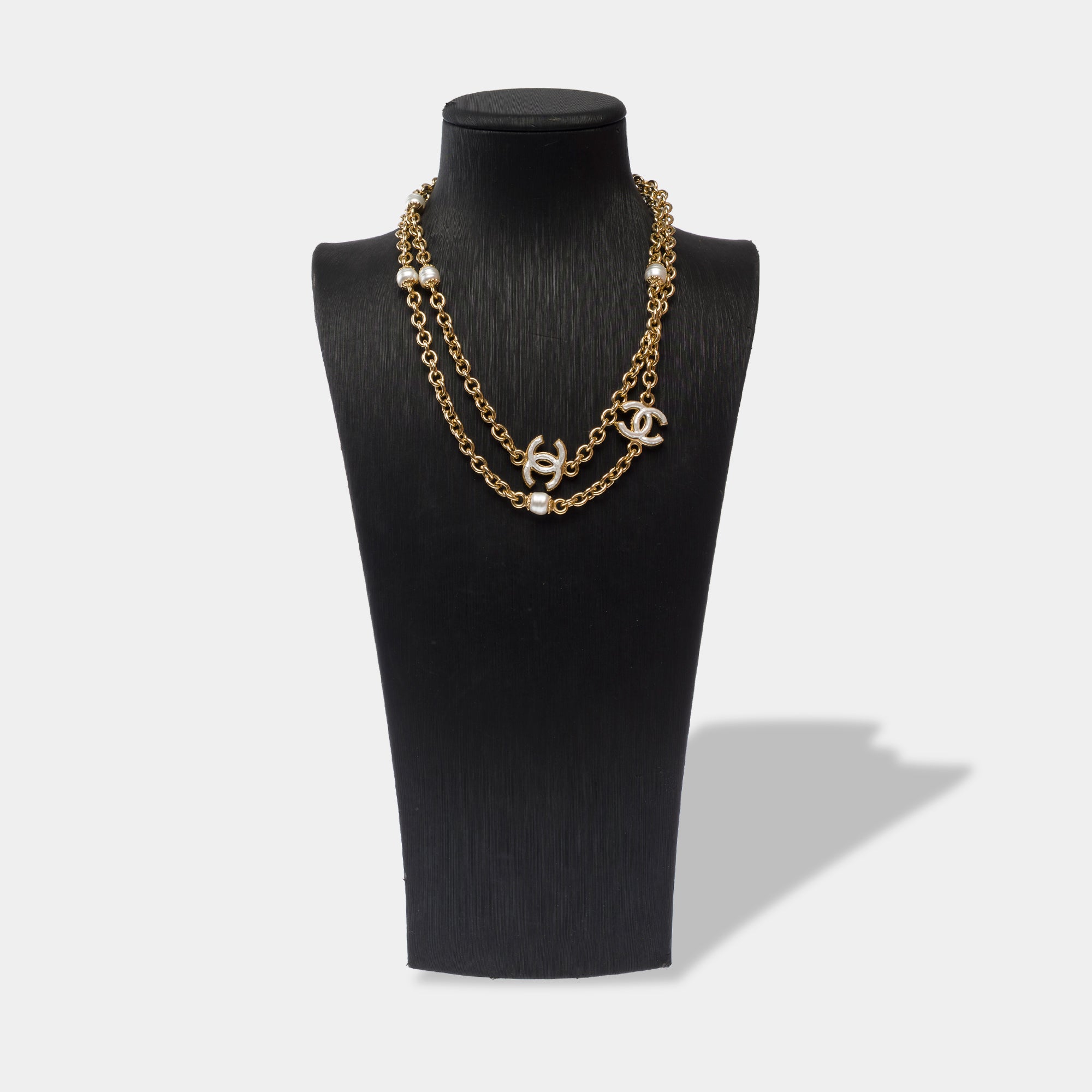 Bijoux CHANEL CC en Métal Doré - 103607
