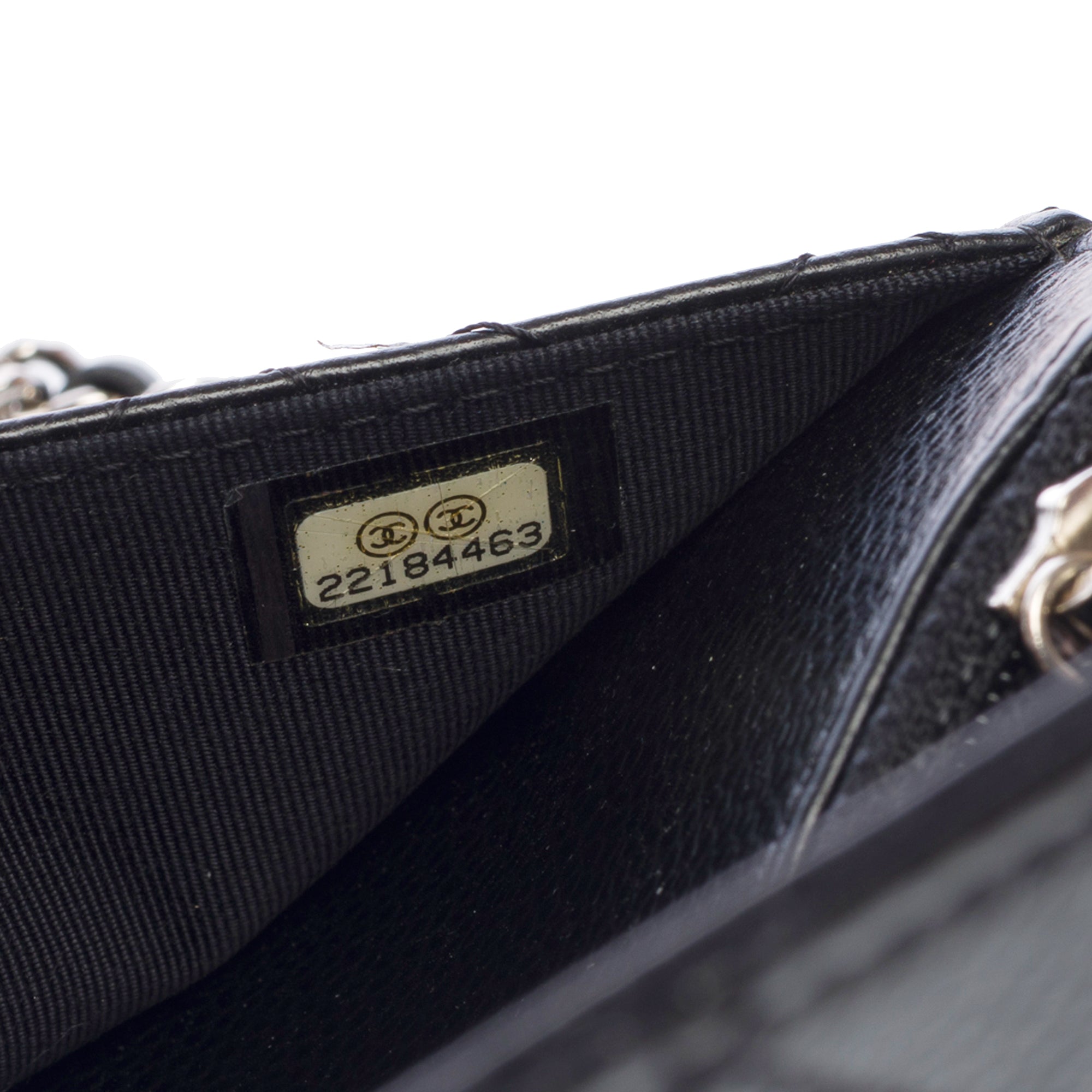 Sac CHANEL Wallet on Chain en Cuir Noir - 103736