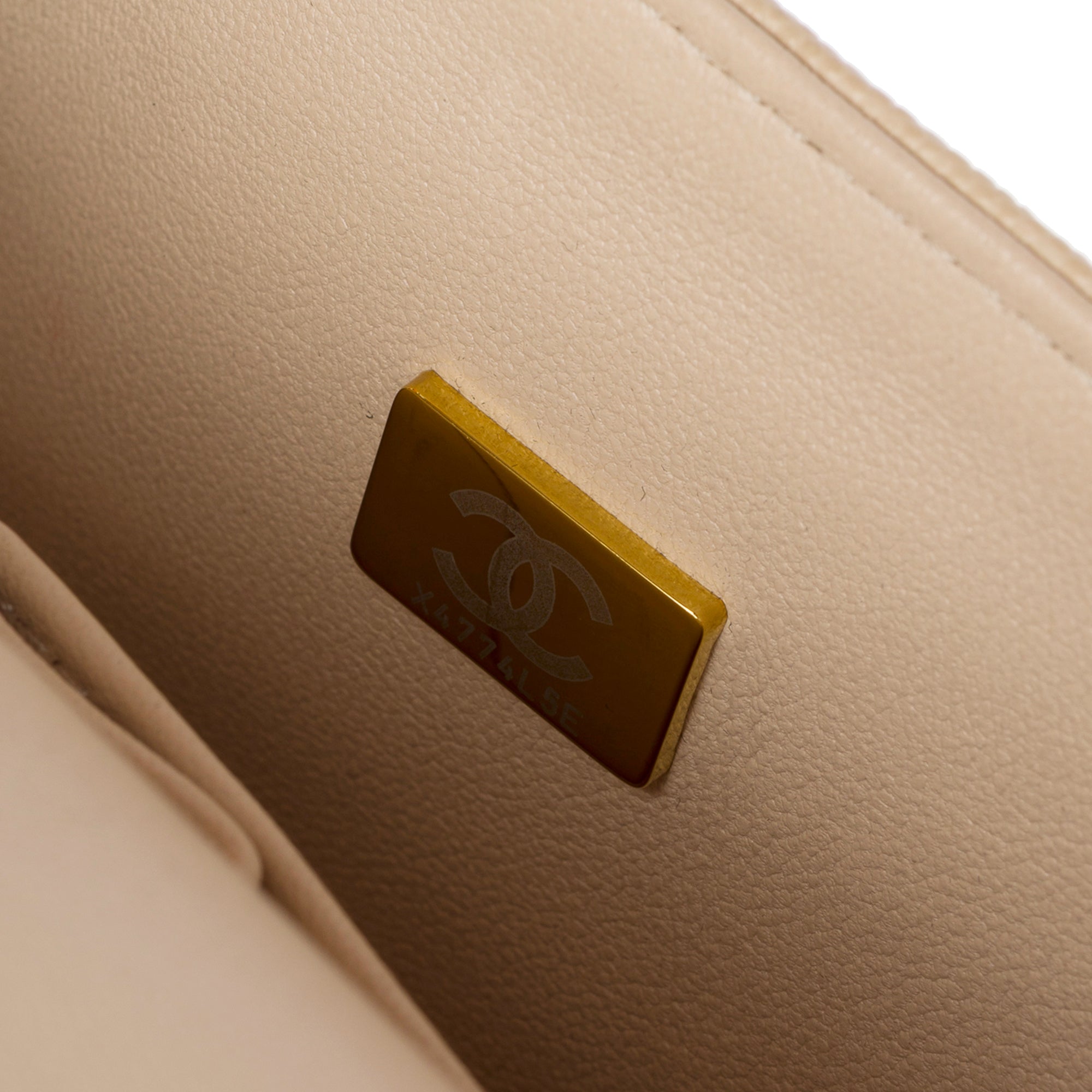 Sac CHANEL Timeless/Classique en Cuir Beige - 103775