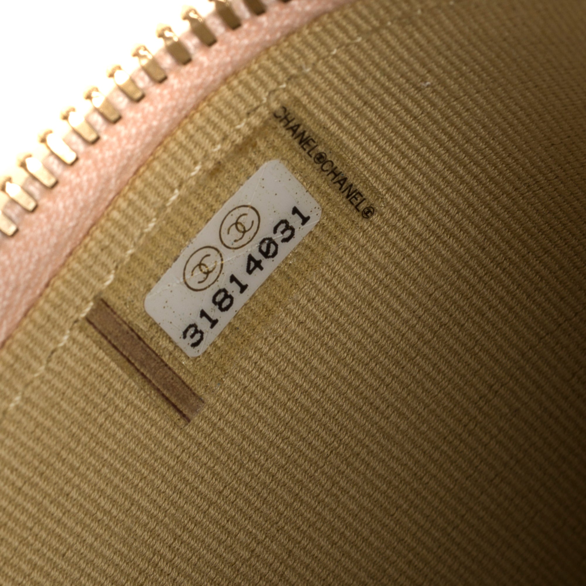 Sac CHANEL Vanity en Cuir Rose - 103784