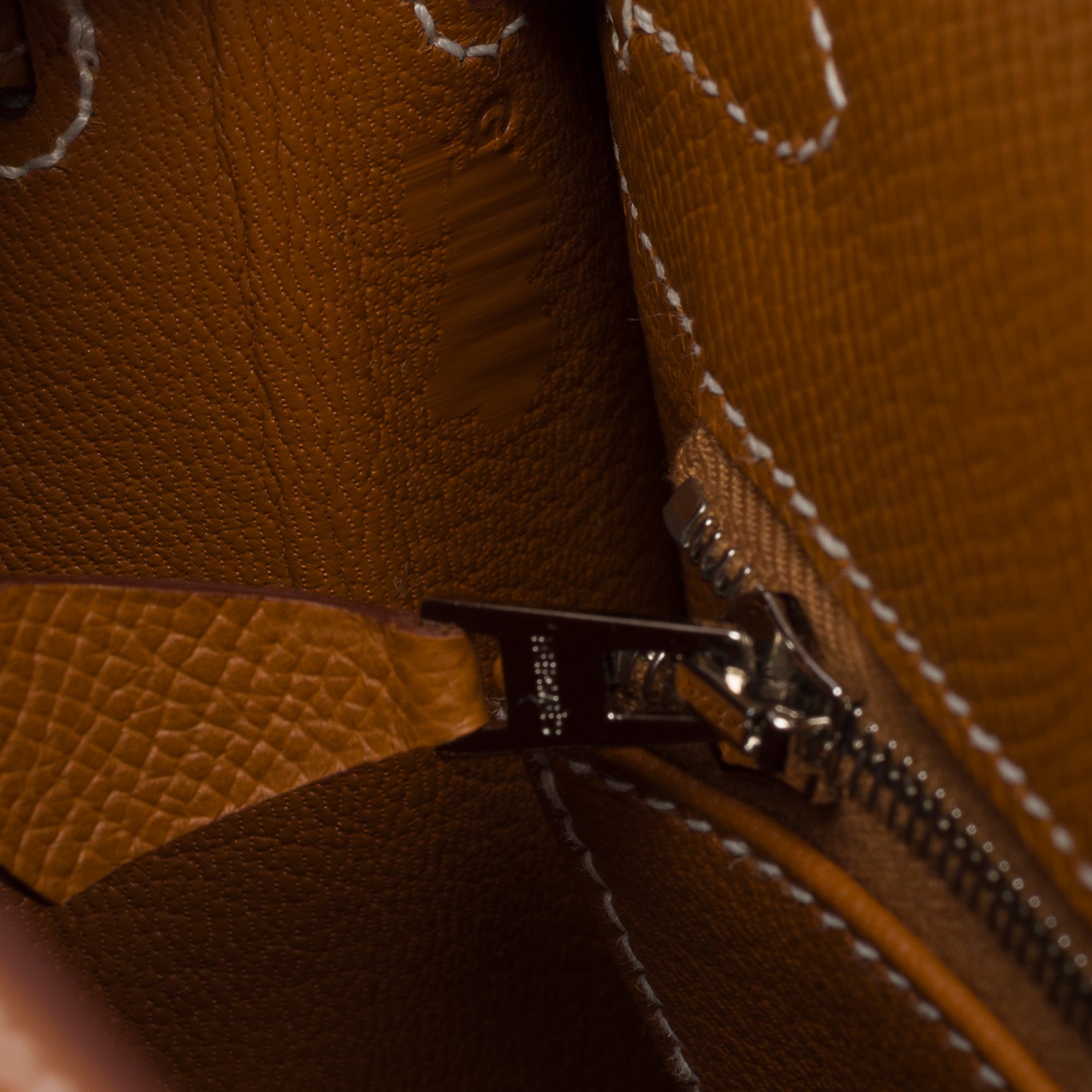 Sac HERMES Kelly 25 en Cuir Doré - 103843