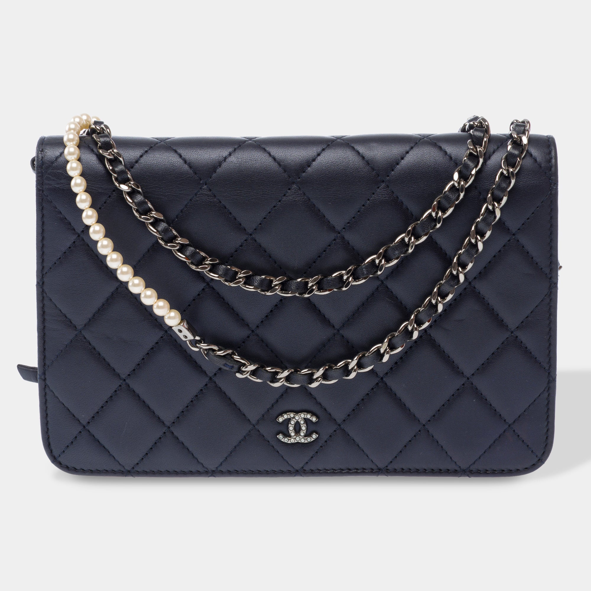 Sac CHANEL Wallet on Chain en Cuir Bleu Marine - 103856