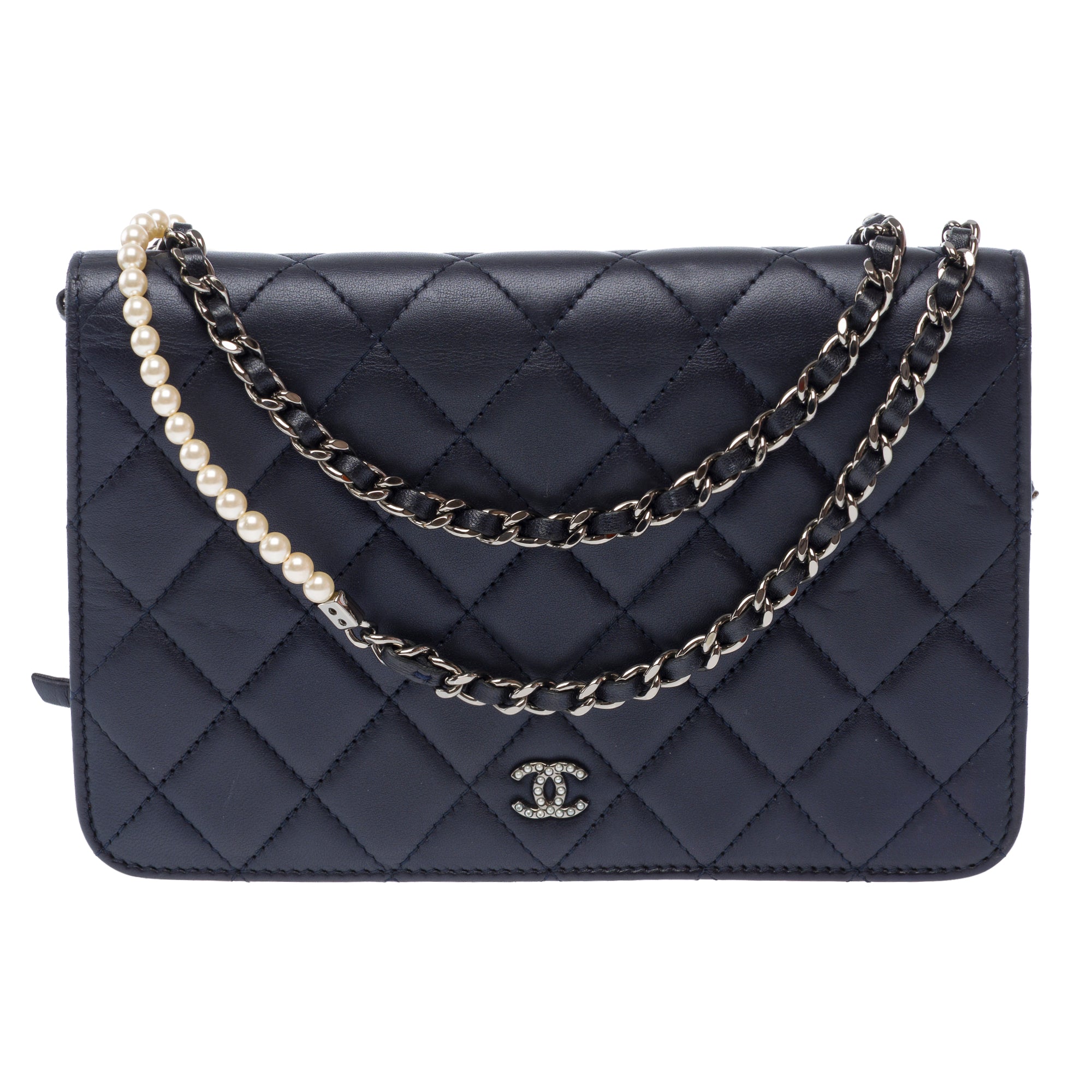 Sac CHANEL Wallet on Chain en Cuir Bleu Marine - 103856
