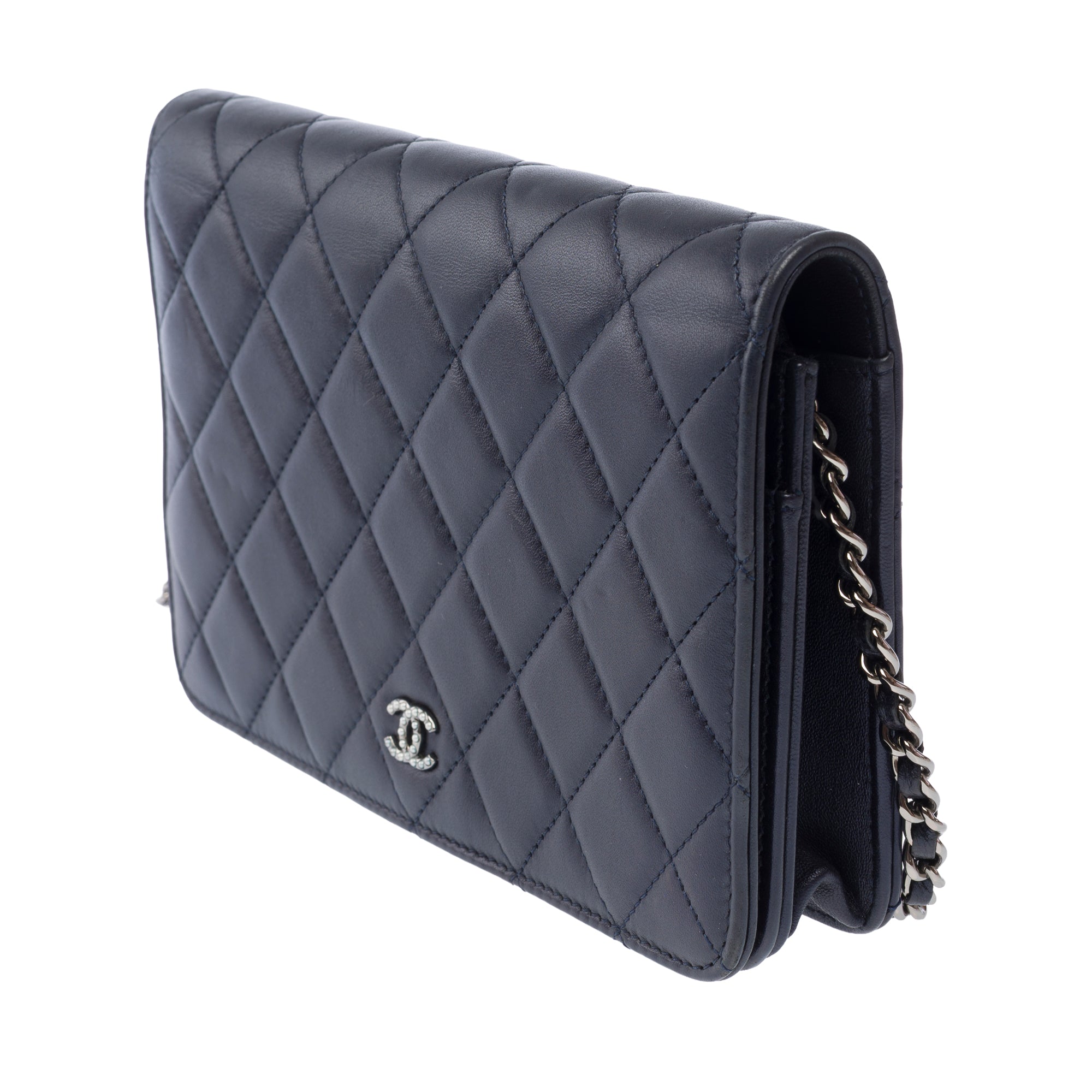 Sac CHANEL Wallet on Chain en Cuir Bleu Marine - 103856